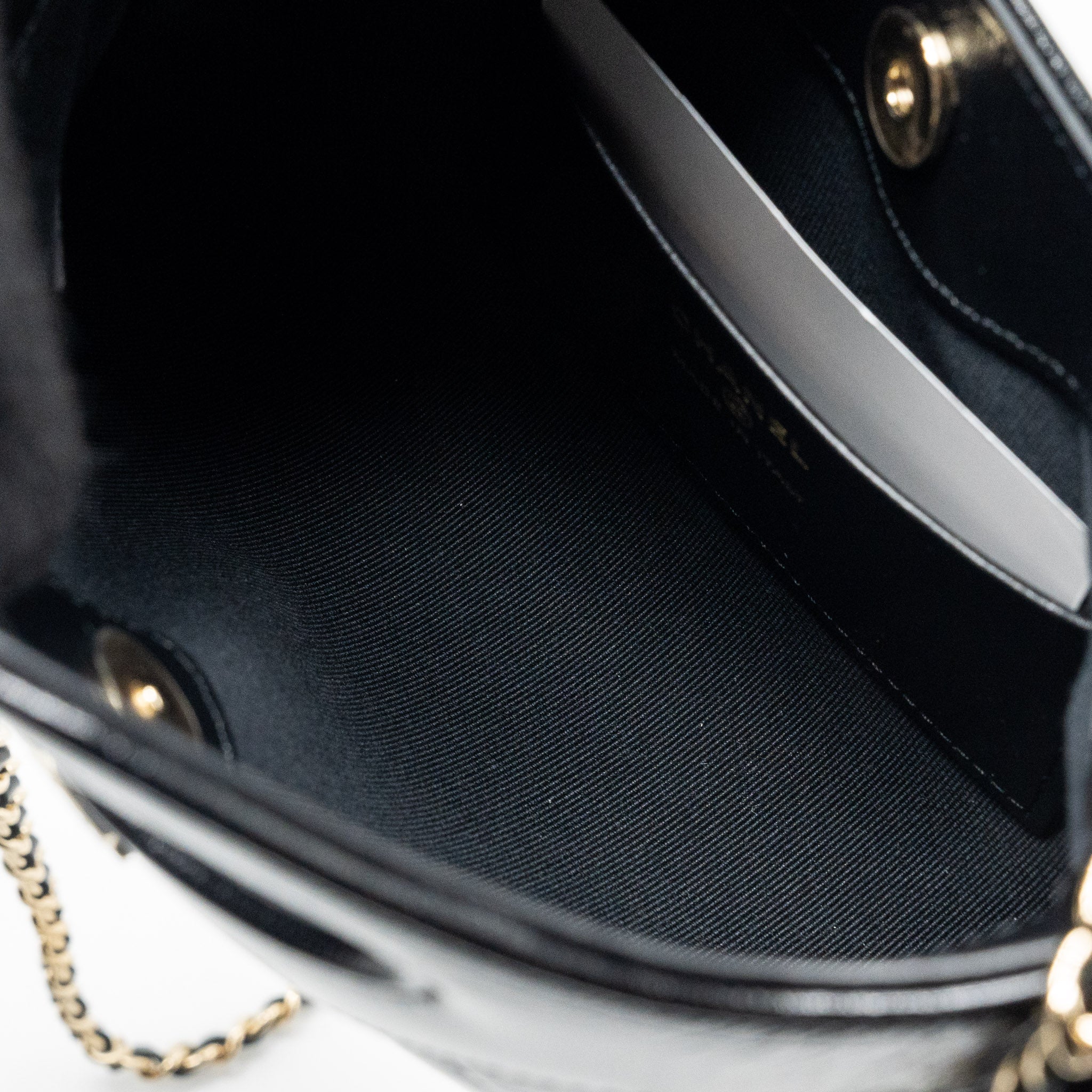 CHANEL 24S 31 MINI CLUTCH WITH CHAIN SHINY LAMBSKIN BLACK LGHW (MICROCHIP)
