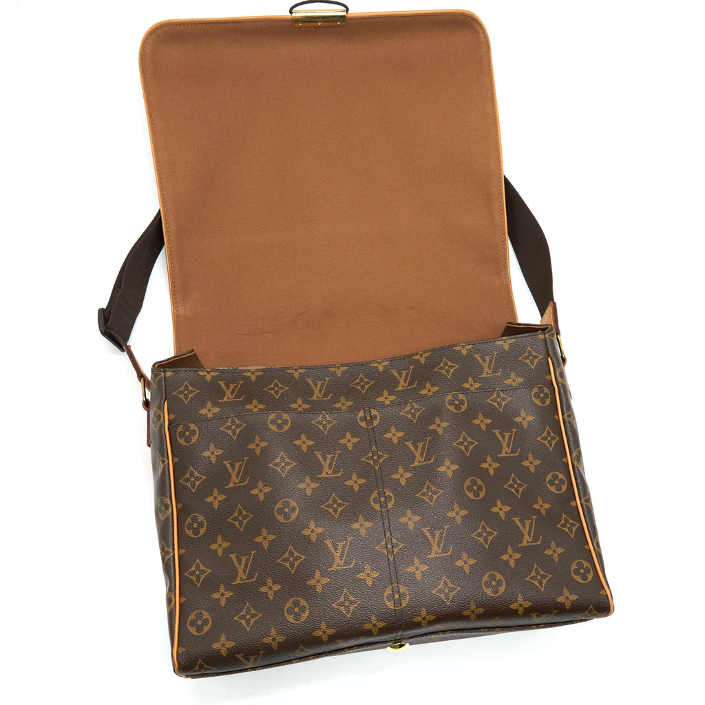 LOUIS VUITTON MONOGRAM CANVAS VALMY SHOULDER BAG
