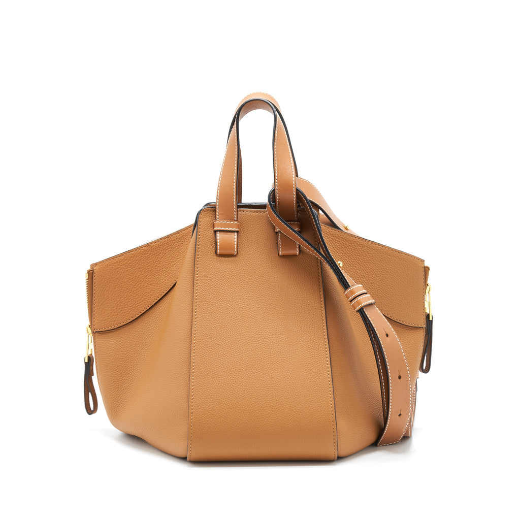 LOEWE SMALL HAMMOCK BAG SOFT CALFSKIN LIGHT CARAMEL GHW