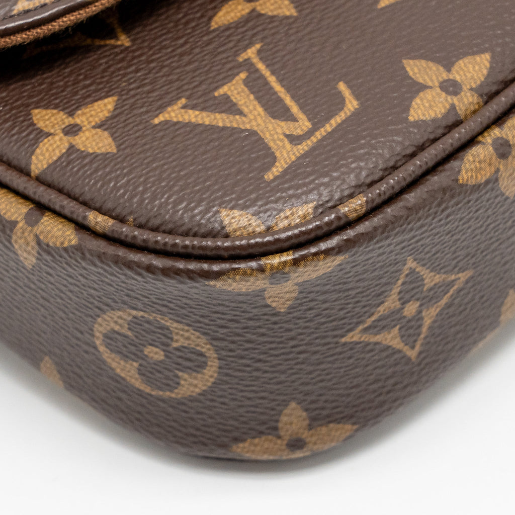 LOUIS VUITTON IVY WALLET ON CHAIN MONOGRAM CANVAS GHW