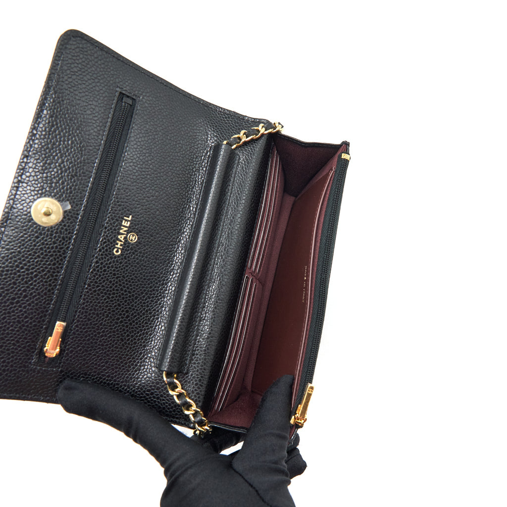 CHANEL 22P CLASSIC WALLET ON CHAIN CAVIAR BLACK LGHW (MICROCHIP)
