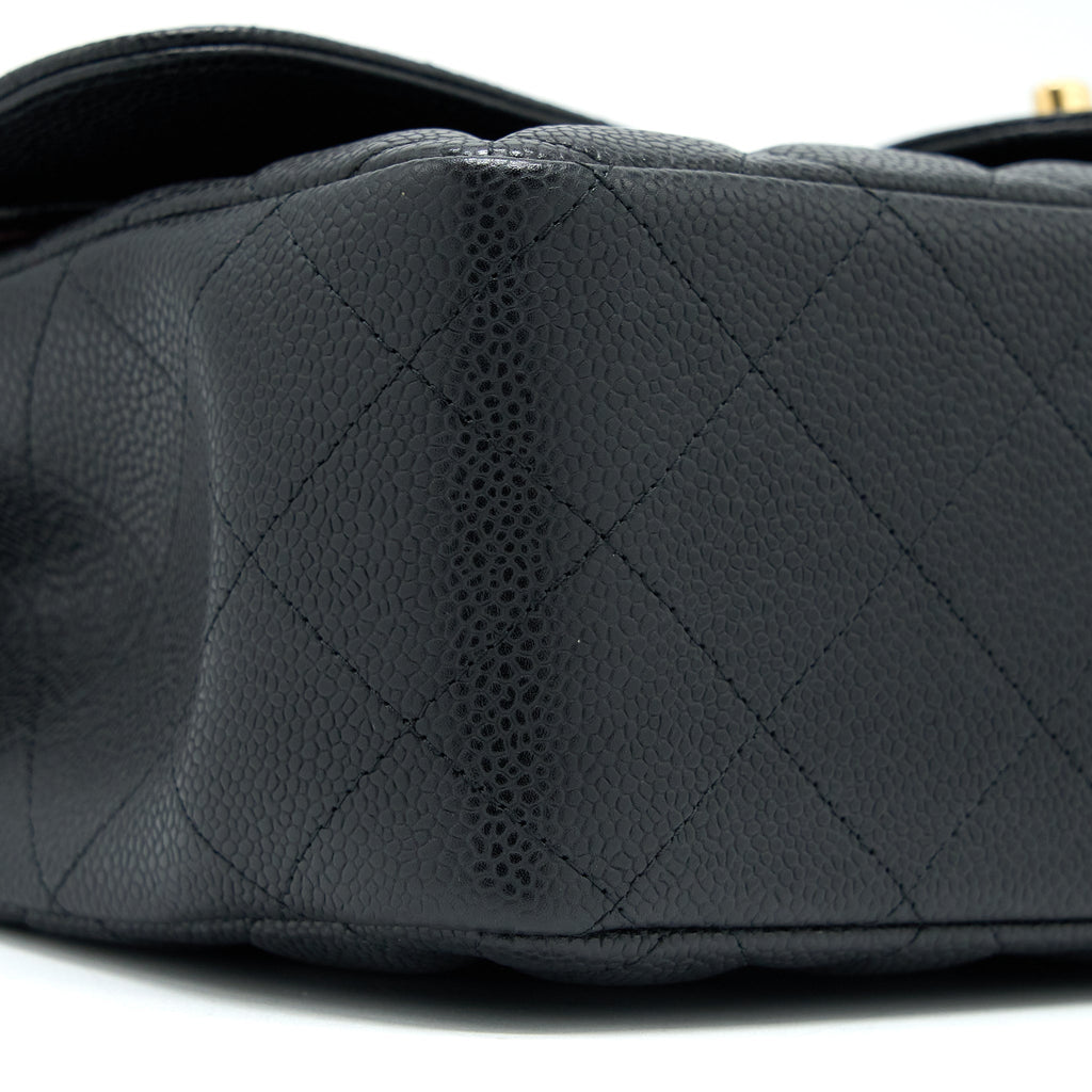 CHANEL JUMBO CLASSIC DOUBLE FLAP BAG CAVIAR BLACK GHW