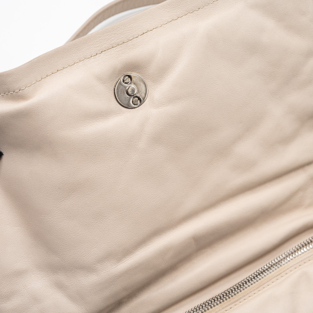 SALVATORE FERRAGAMO SMALL VIVA BOW SHOULDER BAG CREAM AND SHW