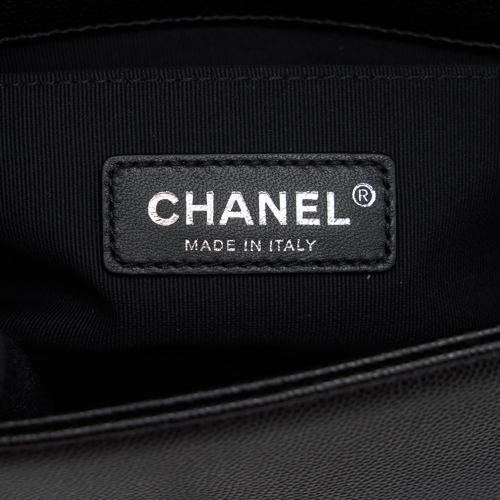 CHANEL SMALL BOY BAG CAVIAR BLACK RUTHENIUM SLIVER HARDWARE (MICROCHIP）