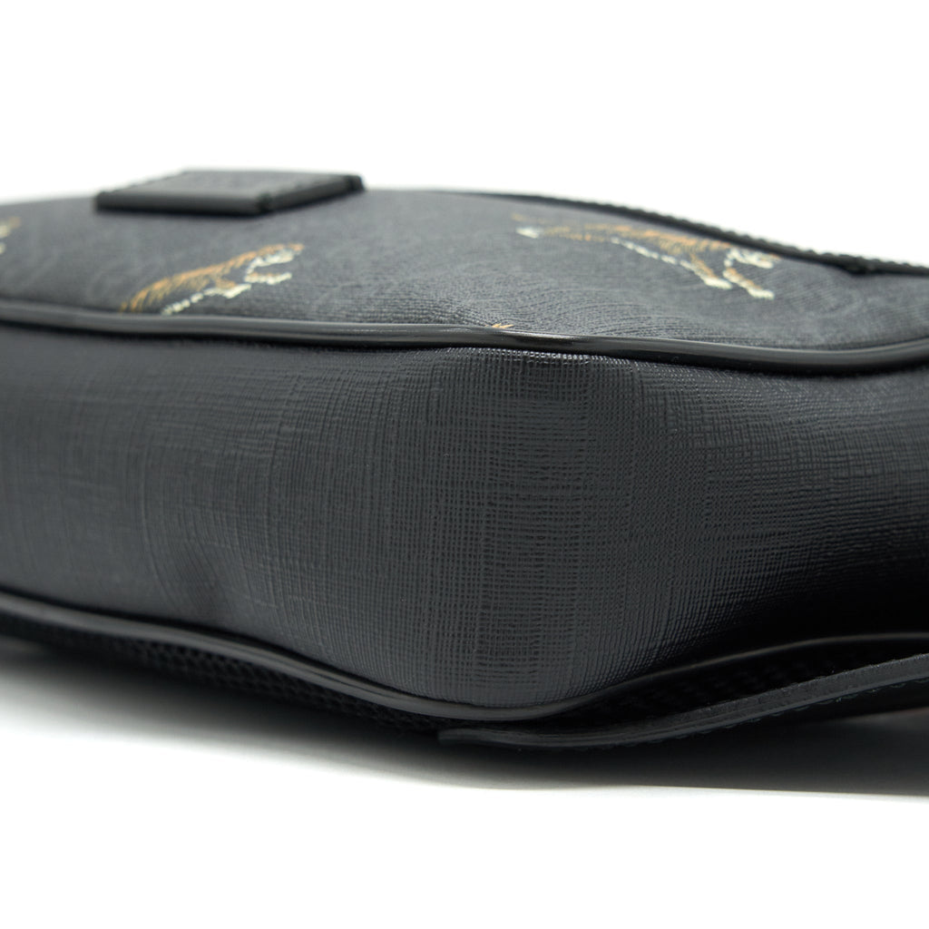 GUCCI GG SUPREME/ TIGER BELT BAG BLACK SHW