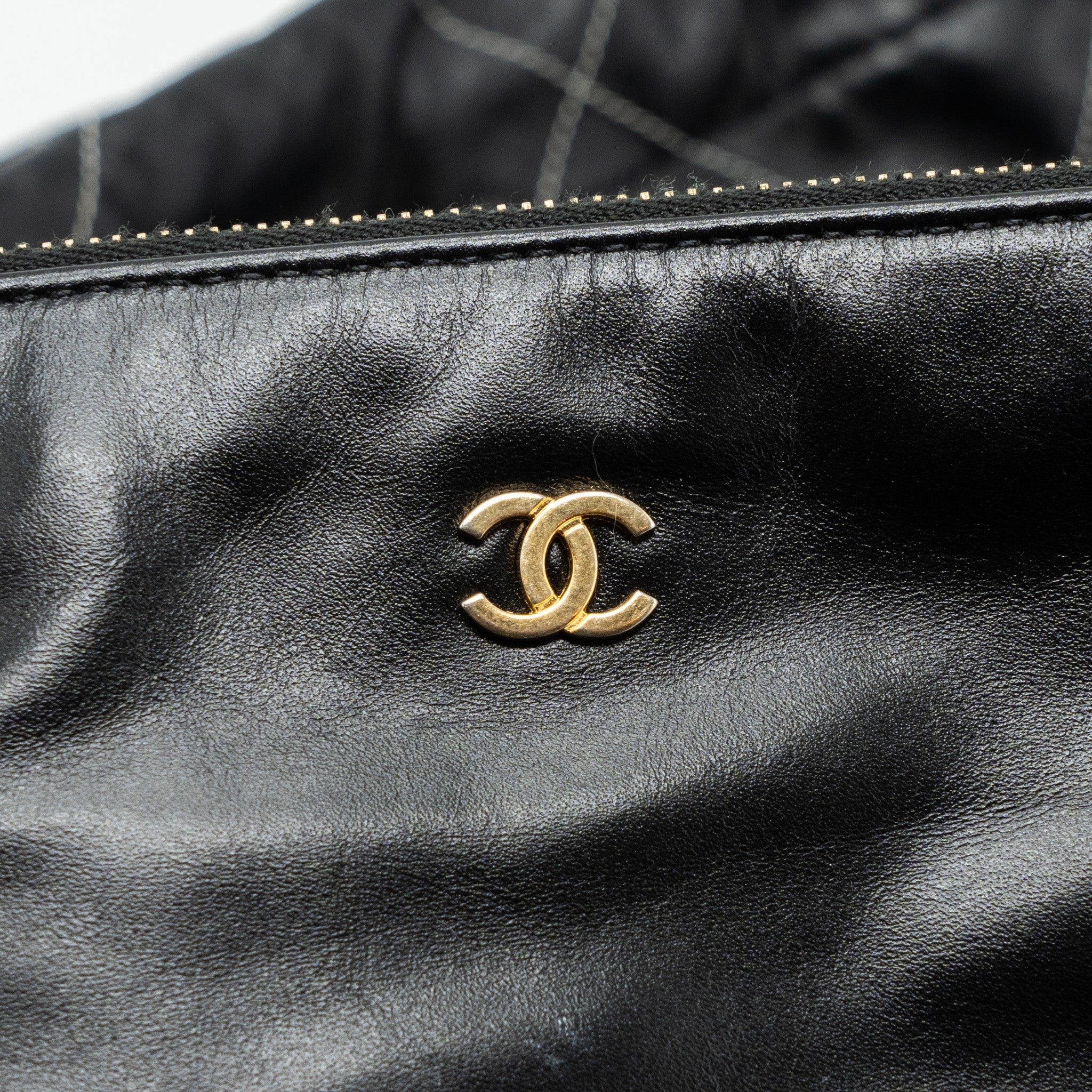 CHANEL SMALL 22 BAG GOLD LETTER SHINY CALFSKIN BLACK BRUSHED GHW(MICROCHIP)