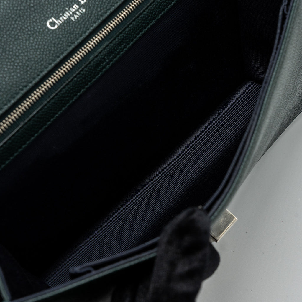 DIOR LARGE DIORAMA BAG GRAINED CALFSKIN DARK GREEN SHW