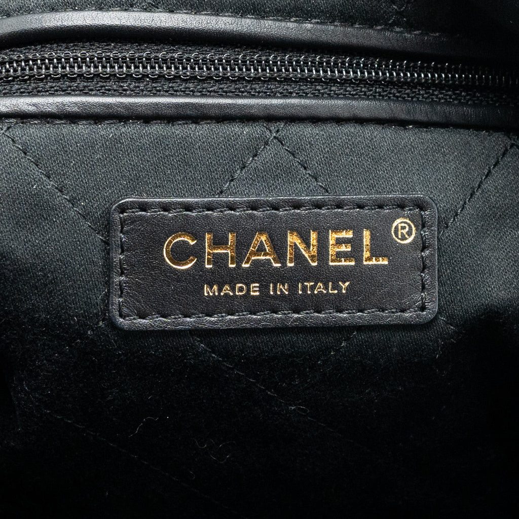 CHANEL SMALL 22 BAG GOLD LETTER SHINY CALFSKIN BLACK BRUSHED GHW(MICROCHIP)