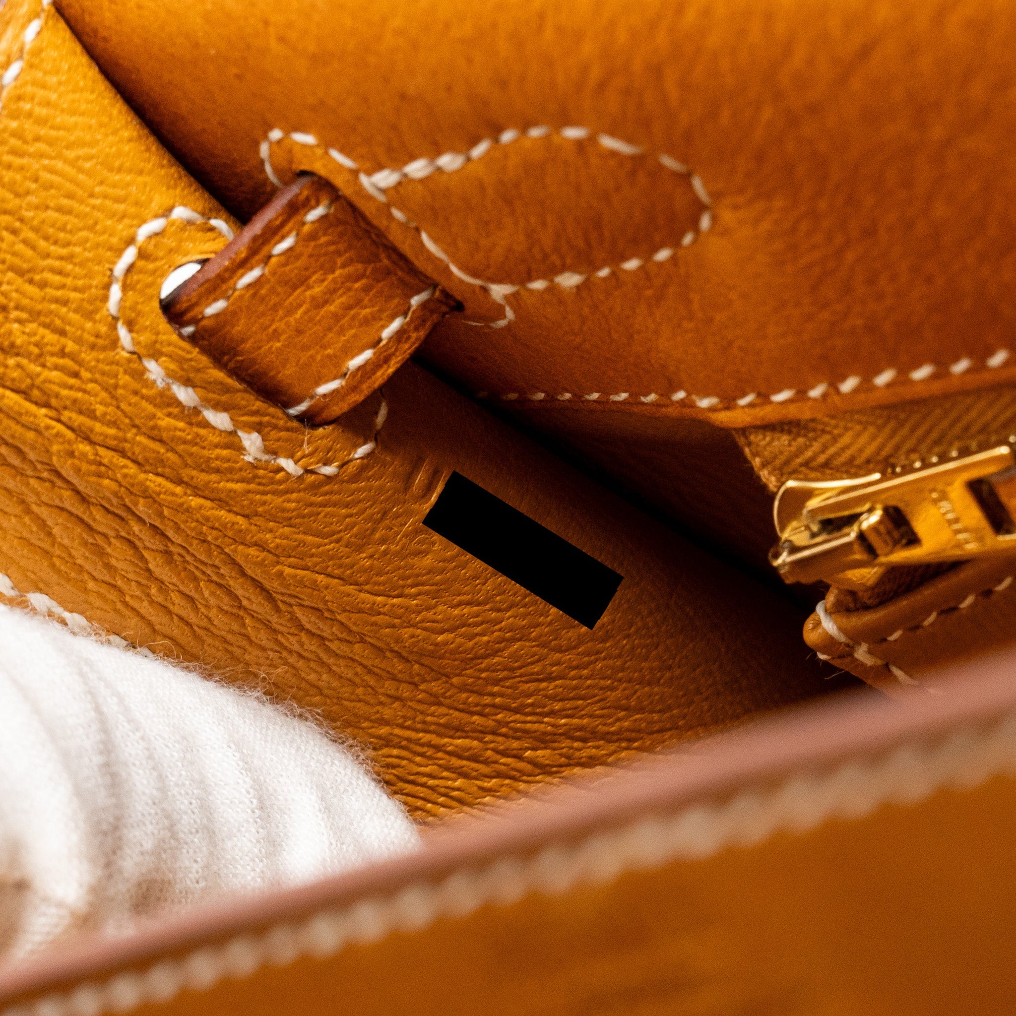 HERMES KELLY 25 PEAU DE PORC TOFFEE GHW