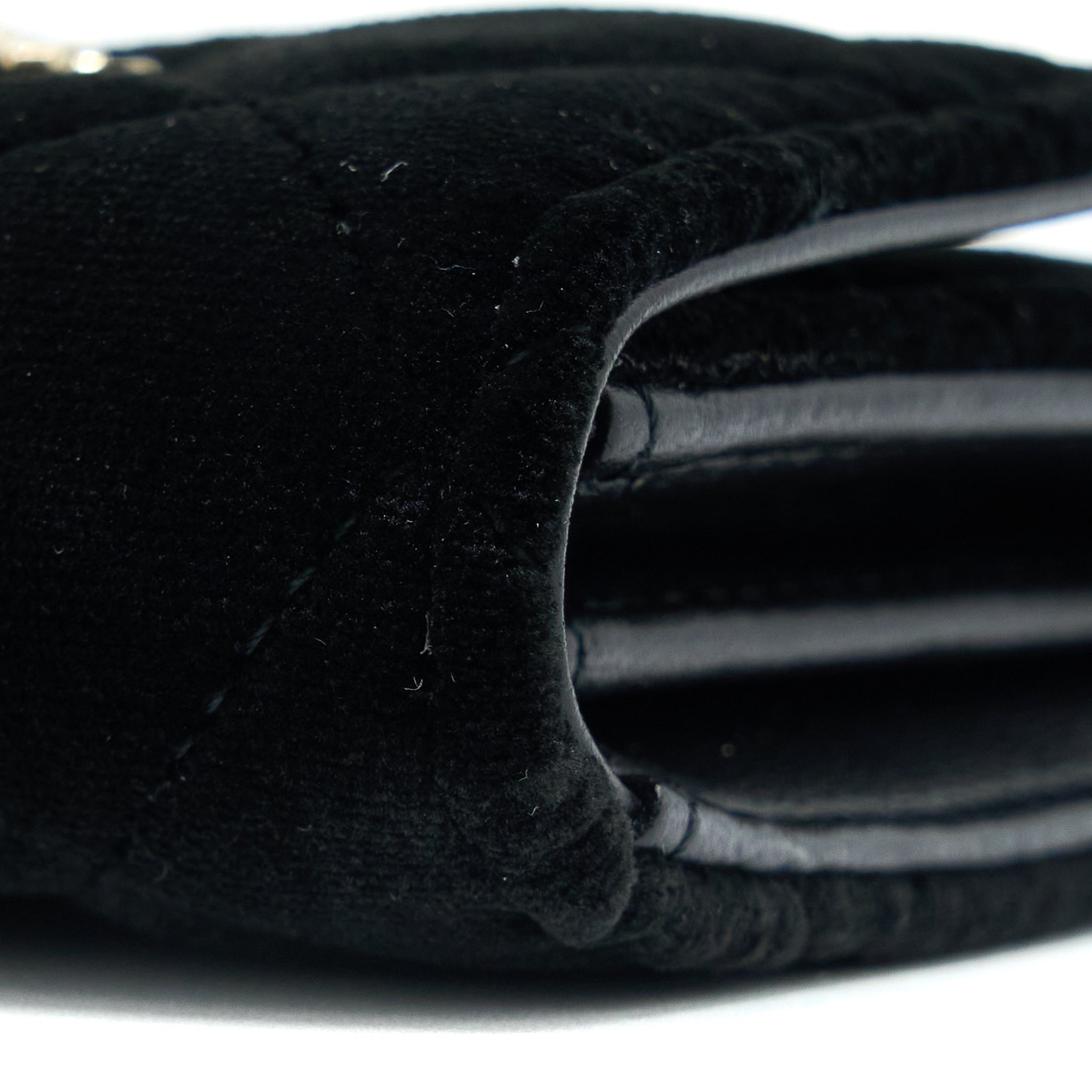 CHANEL 21A FLAP CARD HOLDER VELVET BLACK LGHW