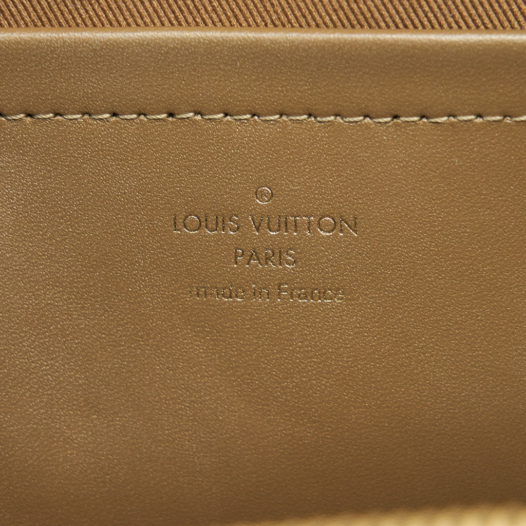 LOUIS VUITTON UTILITY CROSSBODY BAG MONOGRAM CANVAS