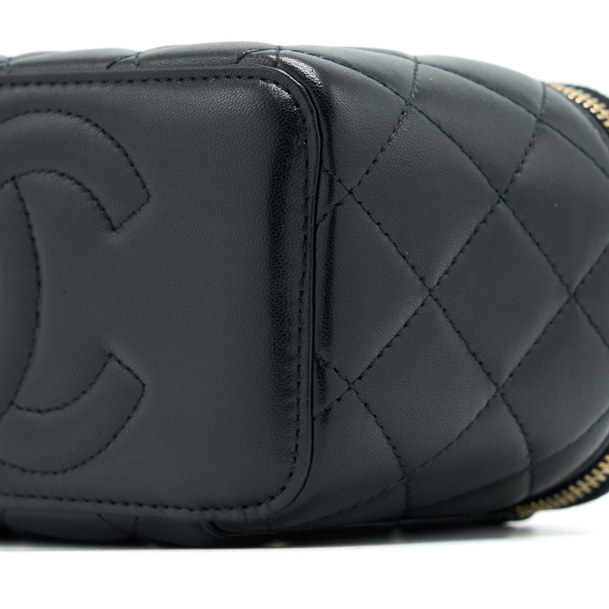 CHANEL 22A TOP HANDLE LONG VANITY CASE LAMBSKIN BLACK LGHW