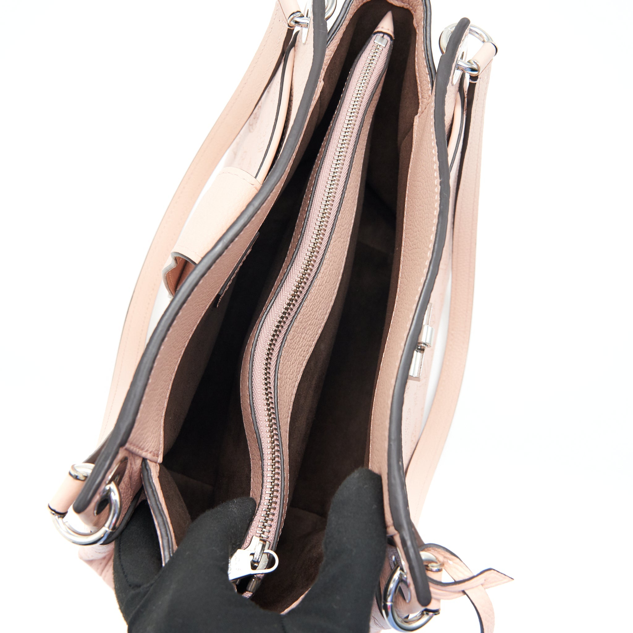 LOUIS VUITTON SEVRES MAHINA MAGNOLIA TOTE BAG PINK