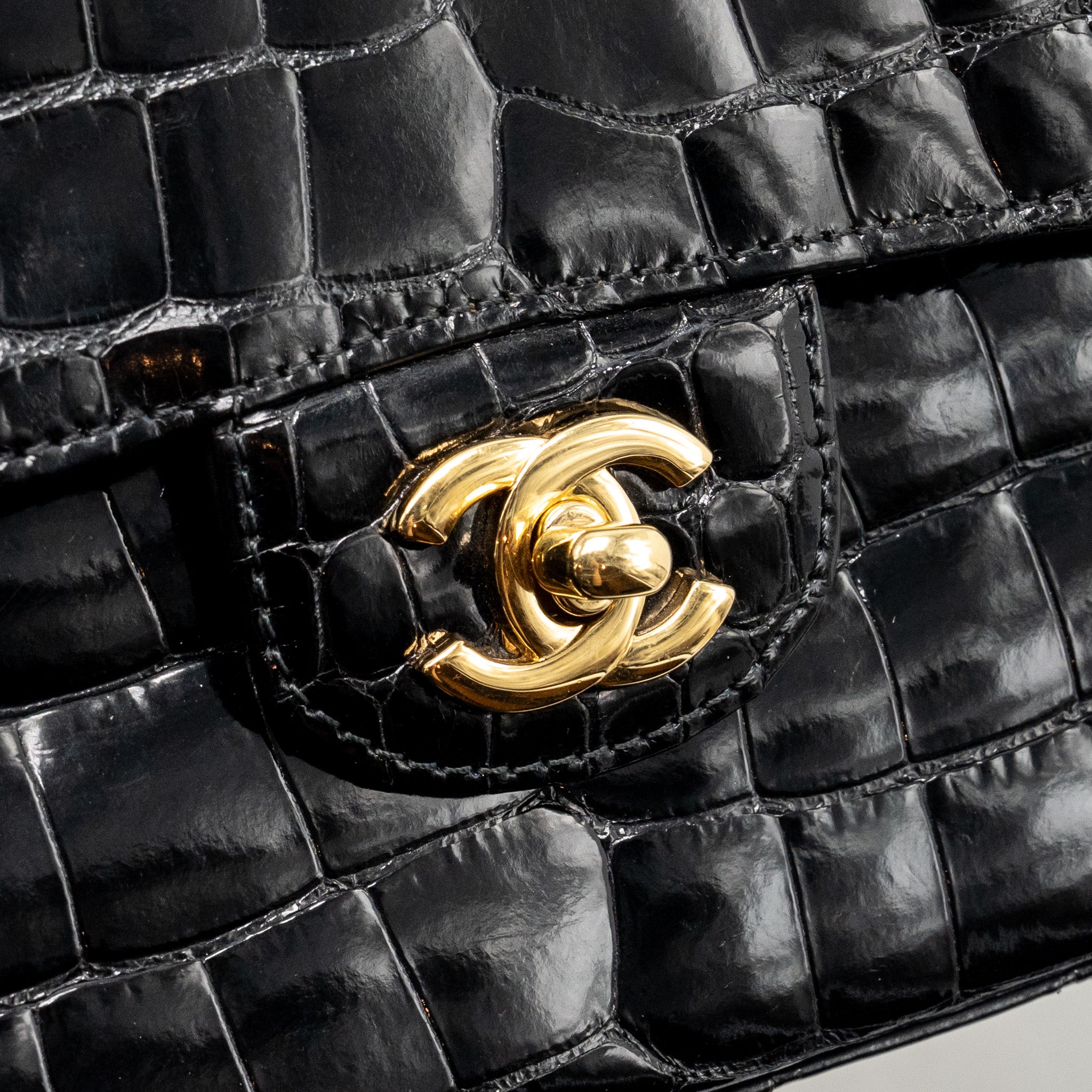 CHANEL MEDIUM CLASSIC DOUBLE FLAP BAG ALLIGATOR MISSISSIPPIENSIS BLACK GHW