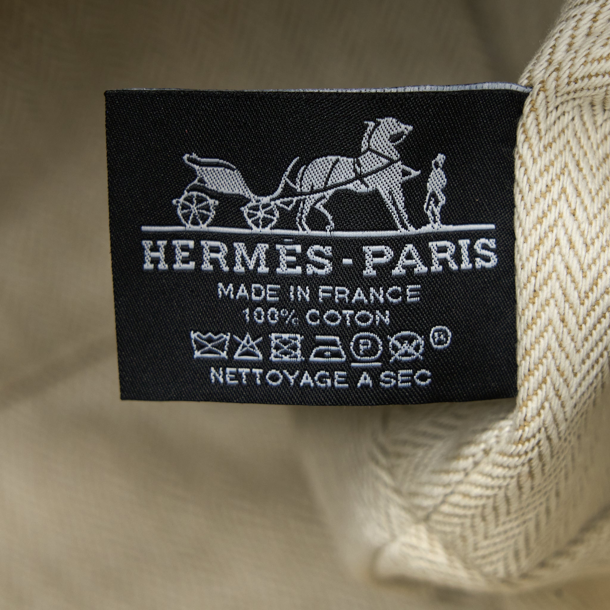 HERMES TROUSSE DE TOILETTE LARGE MODEL BRIDE A BRAC NATUREL SHW