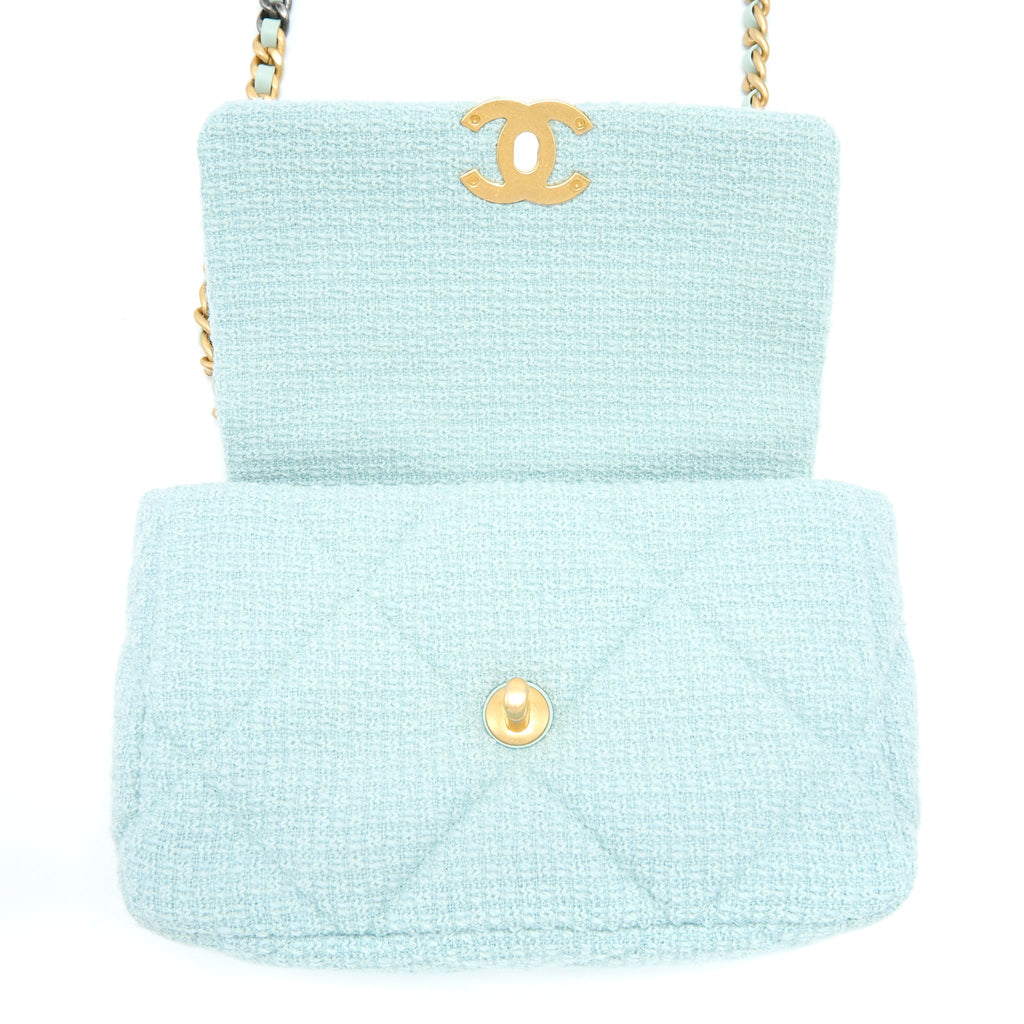 CHANEL 22B SMALL 19 BAG TWEED LIGHT GREEN MULTICOLOUR HARDWARE (MICORCHIP)