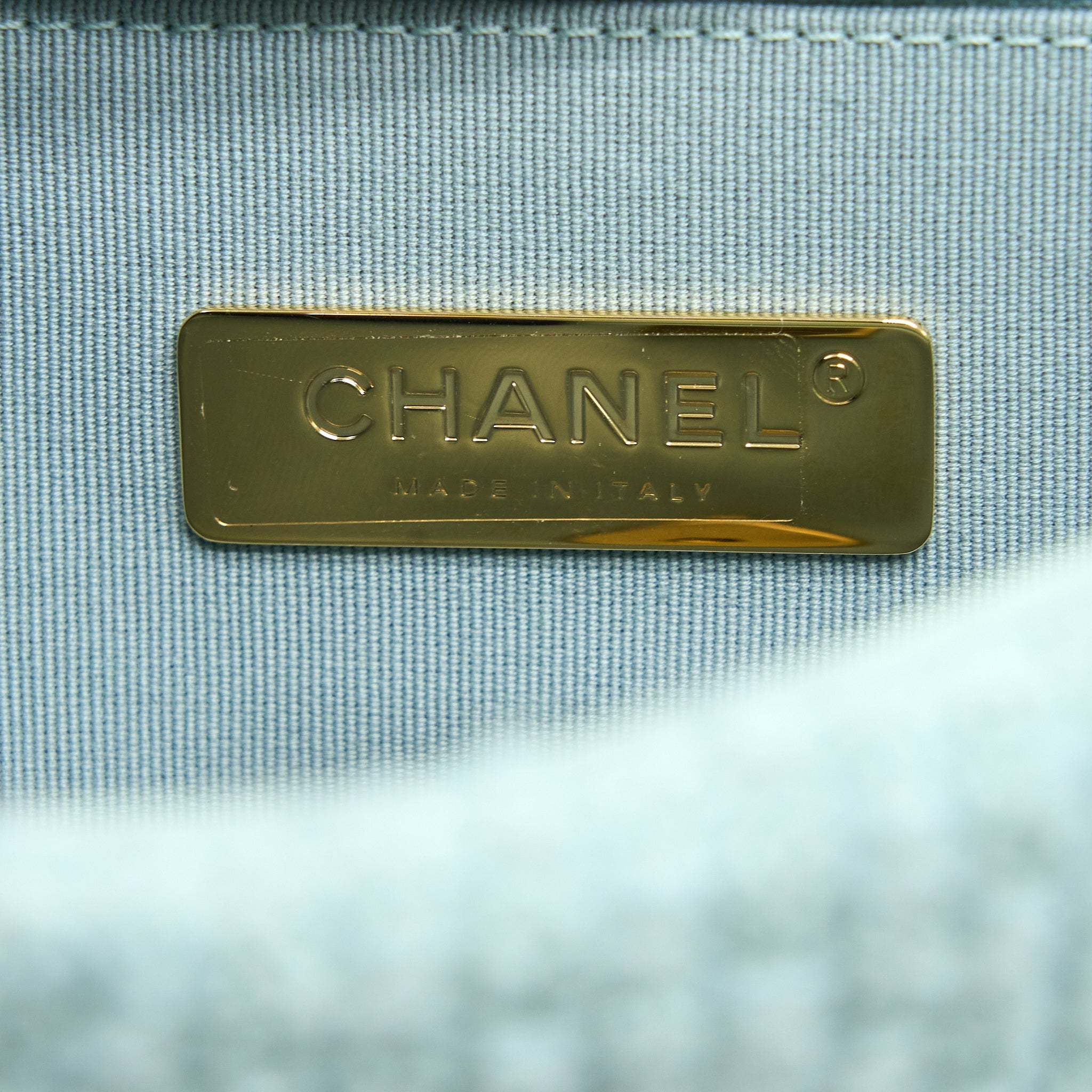 CHANEL 22B SMALL 19 BAG TWEED LIGHT GREEN MULTICOLOUR HARDWARE (MICORCHIP)