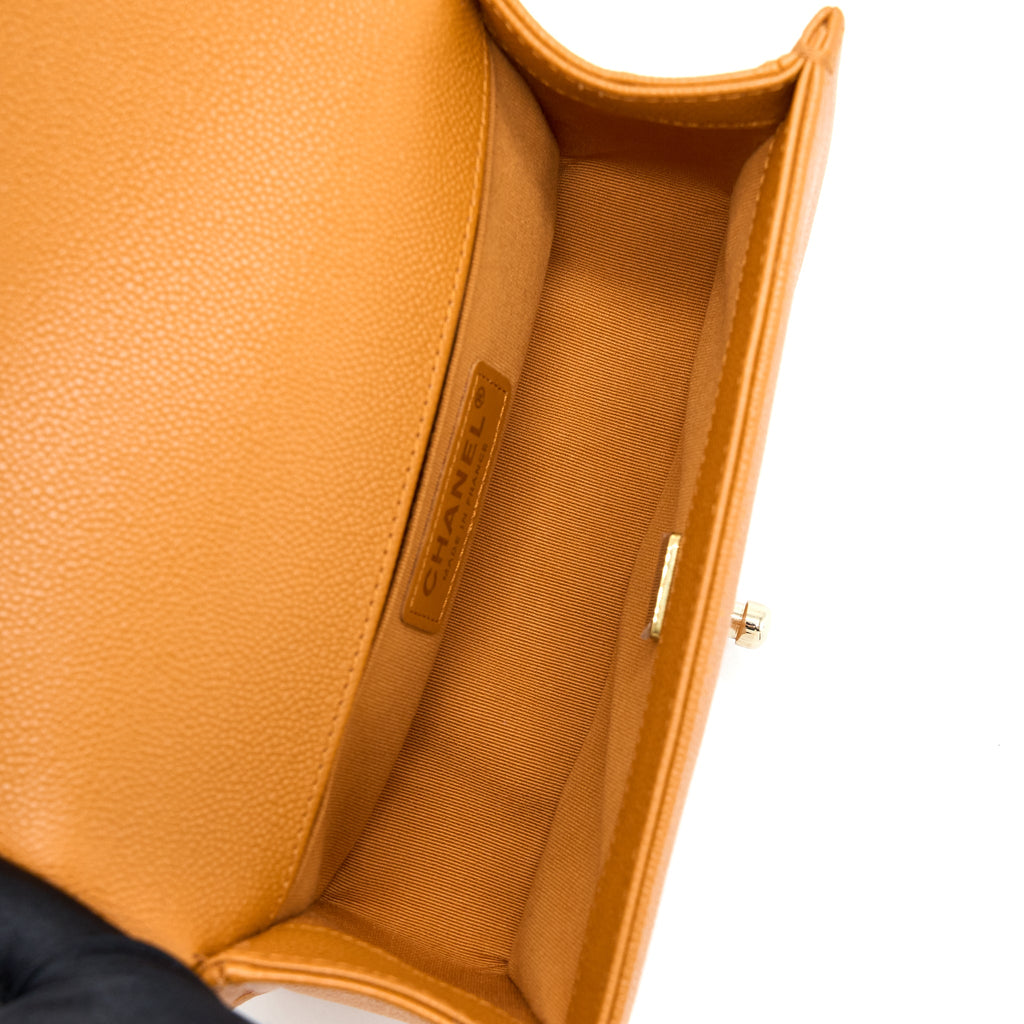CHANEL SMALL BOY BAG CAVIAR 21A NC630 CARAMEL LGHW (MICROCHIP)