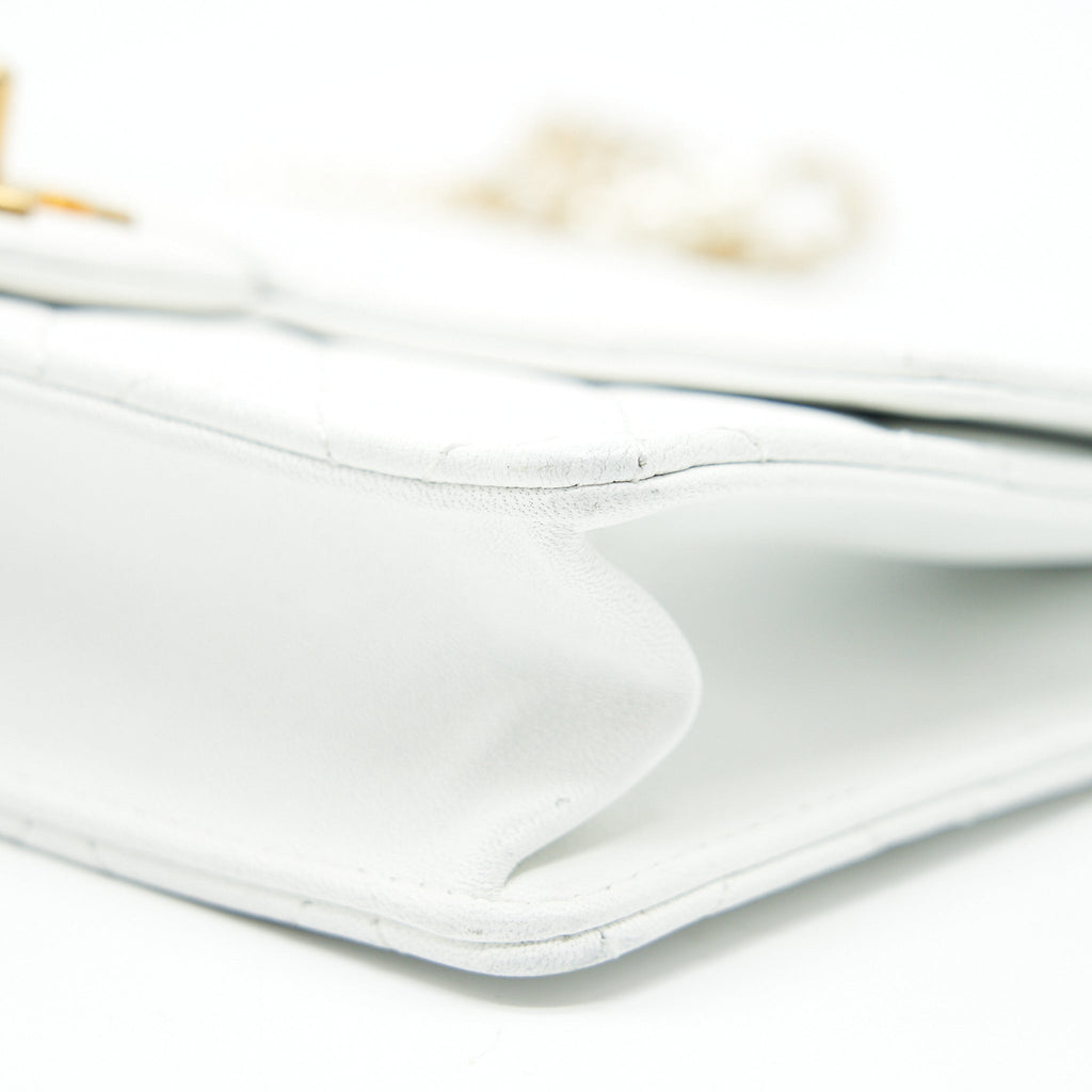 CHANEL QUILTED PEARL CHAIN FLAP BAG IN WHITE GHW