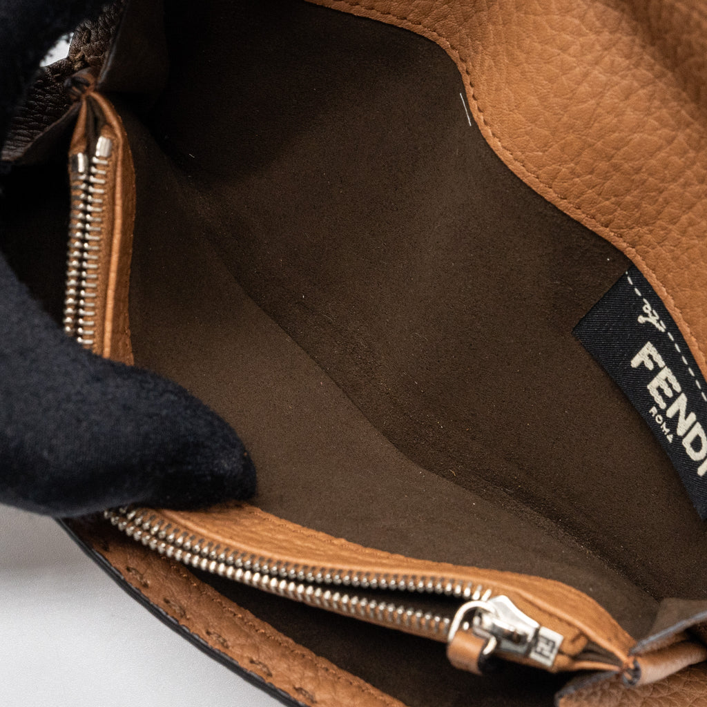 FENDI PEEKABOO CONTINENTAL WALLET WITH TOPSTITCHING LEATHER BROWN SHW