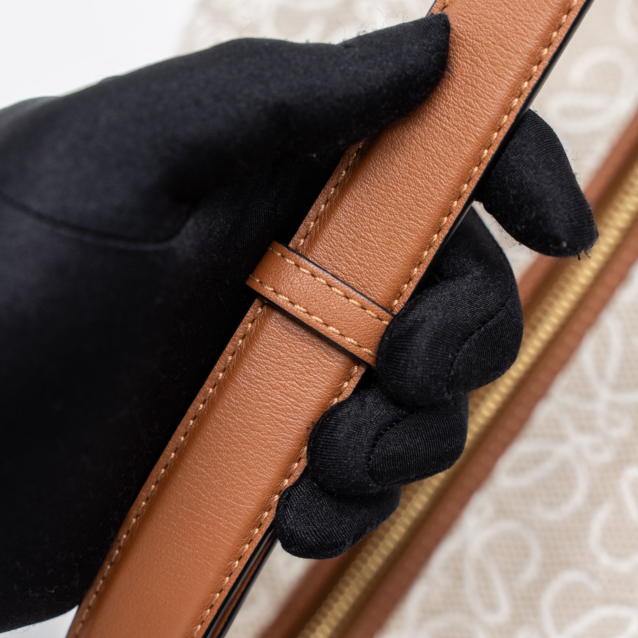 LOEWE MEDIUM CUBI ANAGRAM BAG TRIMMED LEATHER/JACQUARD CANVAS BEIGE/BROWN GHW