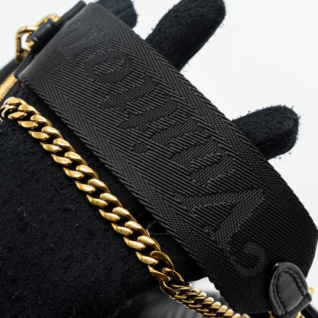 LOUIS VUITTON NEW WAVE MULTI POCHETTE CALFSKIN BLACK GHW