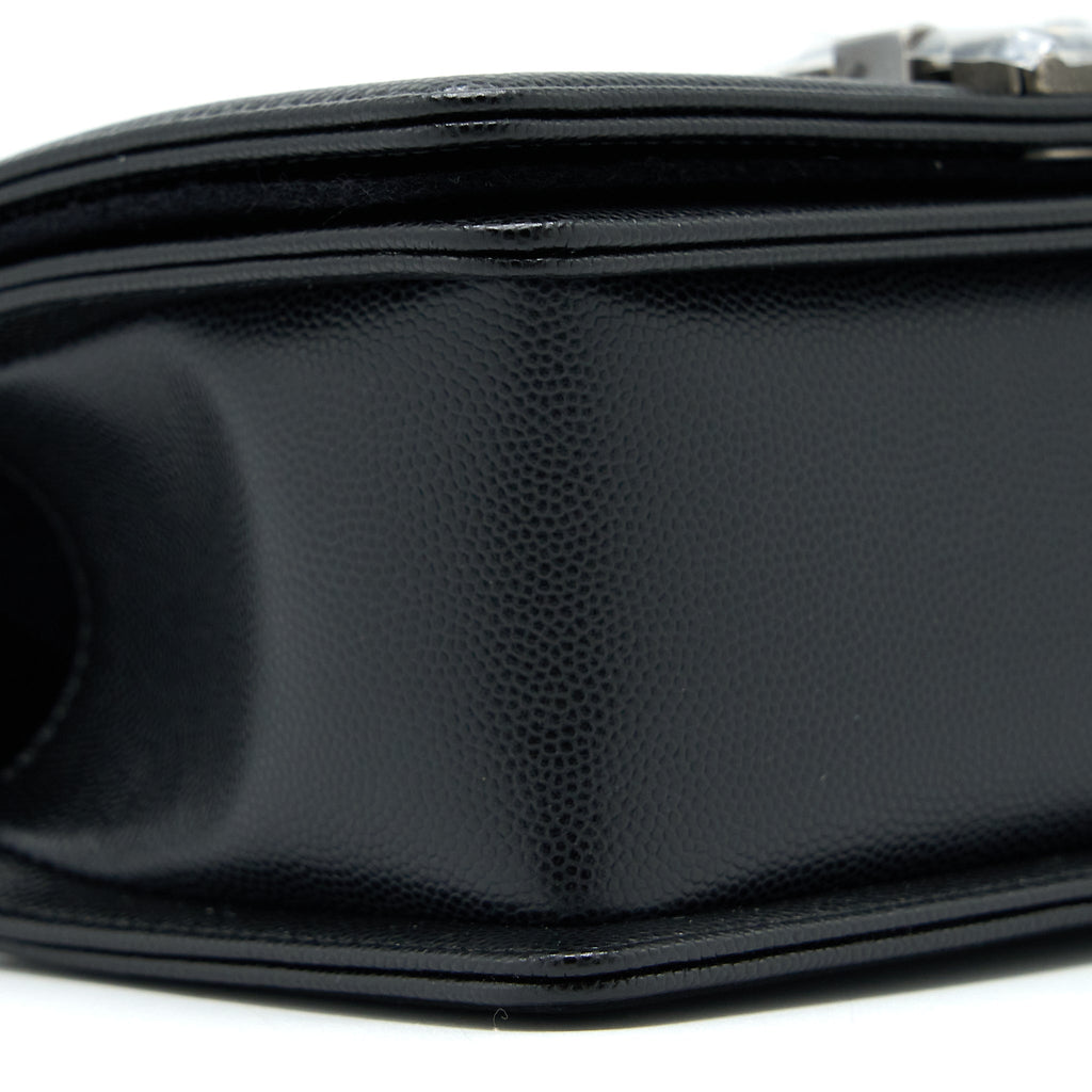 CHANEL SMALL BOY BAG CAVIAR BLACK RUTHENIUM SHW (MICROCHIP)