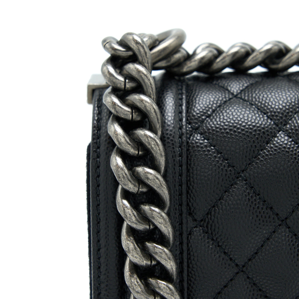 CHANEL SMALL BOY BAG CAVIAR BLACK RUTHENIUM SHW (MICROCHIP)