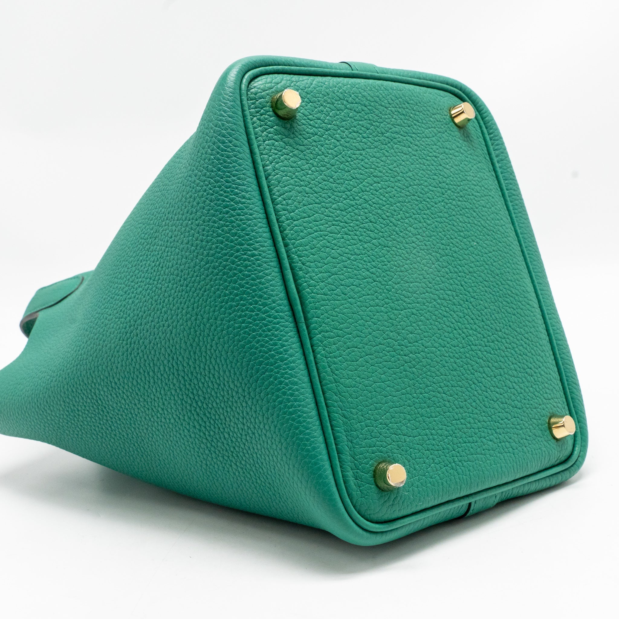 HERMES PICOTIN 18 LOCK BAG TAURILLON MAURICE VERT JADE GHW