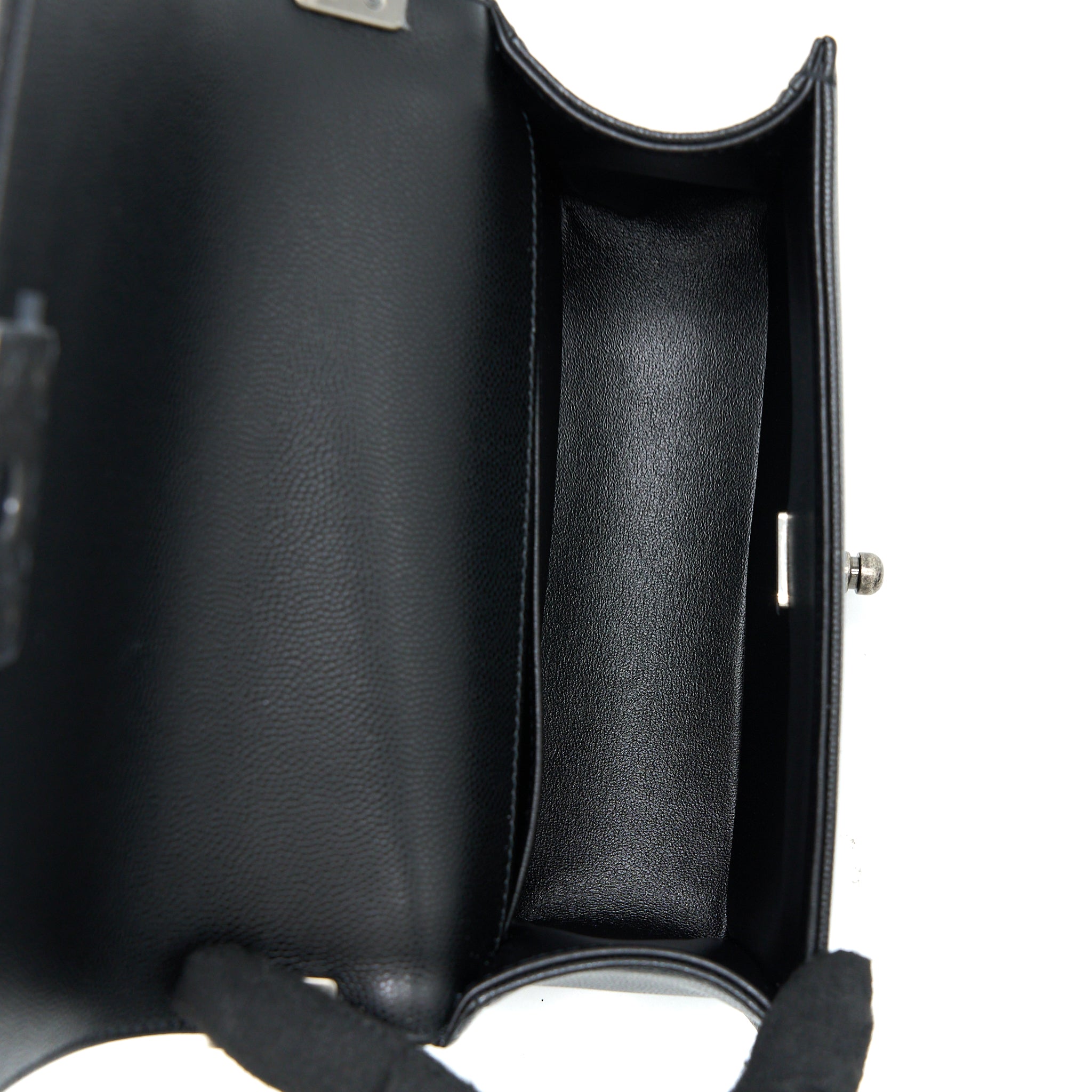 CHANEL SMALL BOY BAG CAVIAR BLACK RUTHENIUM SHW (MICROCHIP)