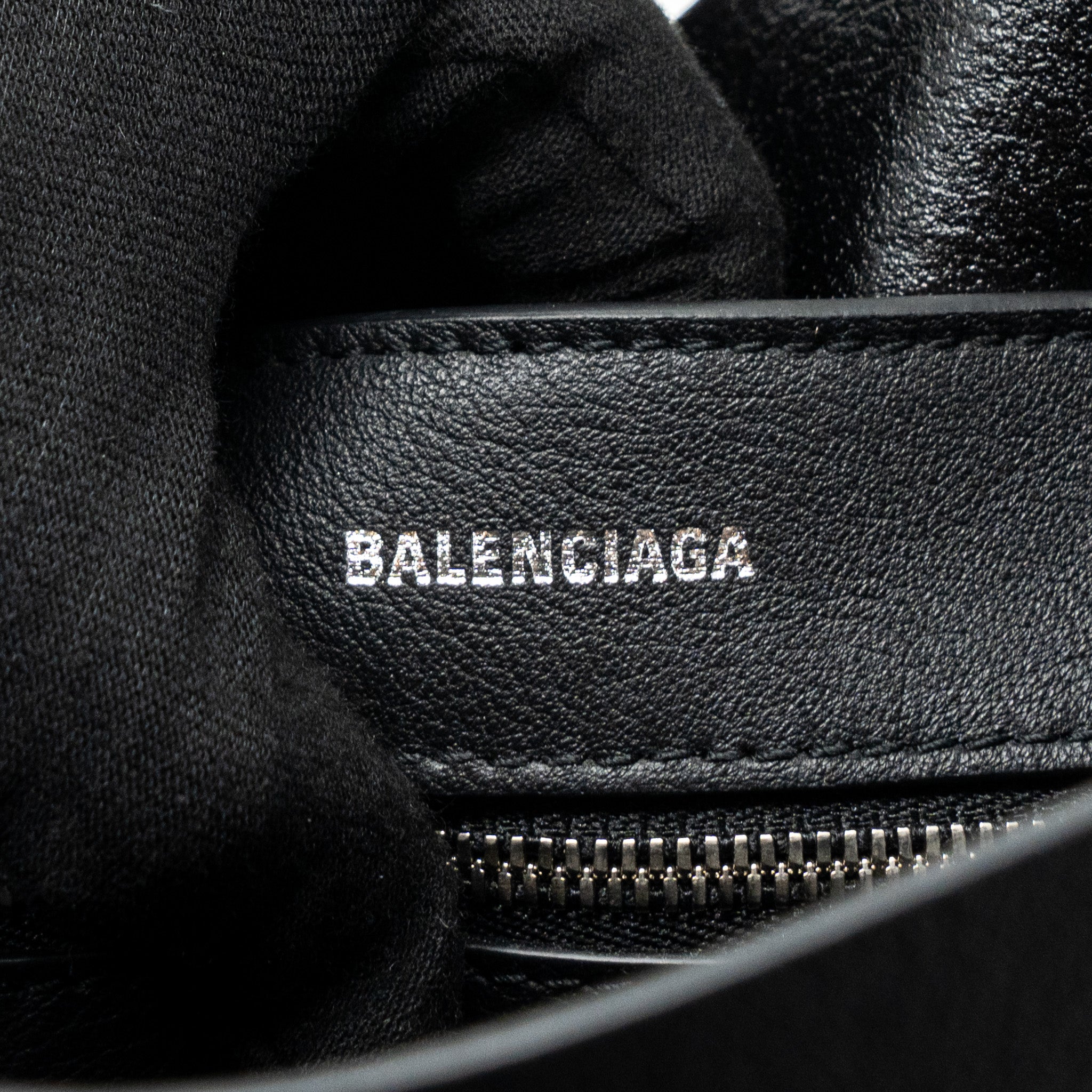 BALENCIAGA EVERYDAY XXS TOTE BAG CALFSKIN BLACK SHW
