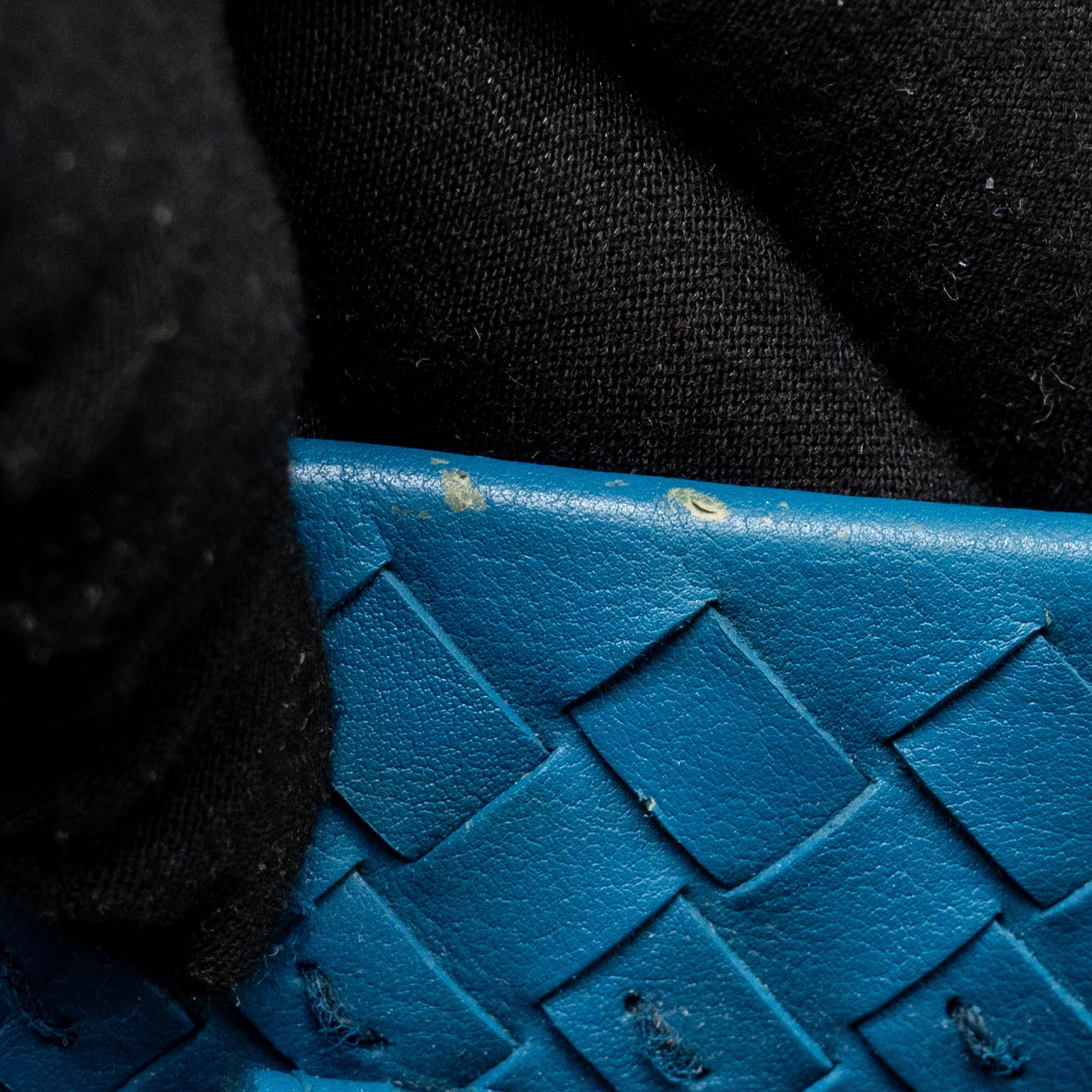 BOTTEGA VENETA INTRECCIATO ROMA LARGE TOTE BAG LEATHER BLUE BLACK HARDWARE