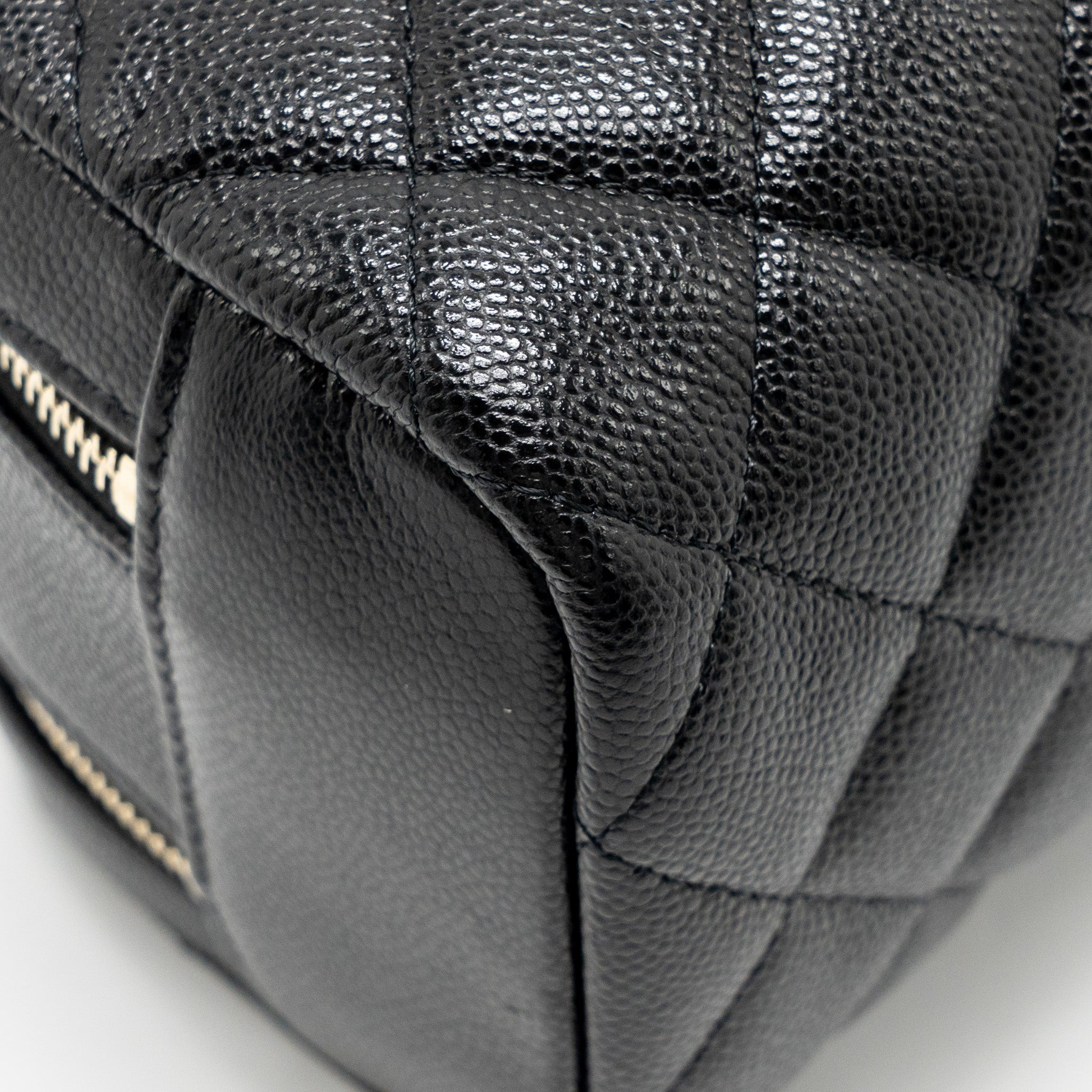CHANEL DOUBLE ZIP POUCH COSMETIC CASE CAVIAR BLACK GHW (MICROCHIP)