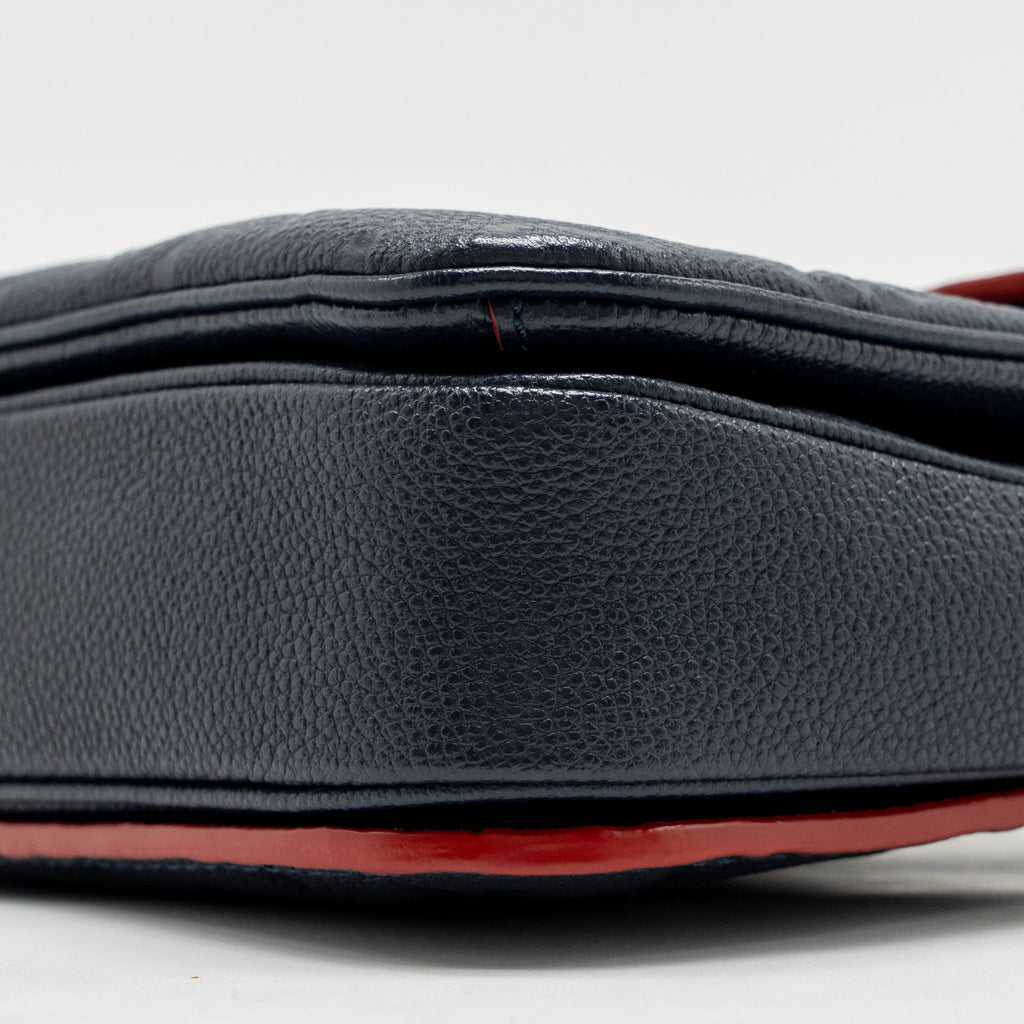 LOUIS VUITTON POCHETTE METIS MONOGRAM EMPREINTE MARINE/ROUGE GHW