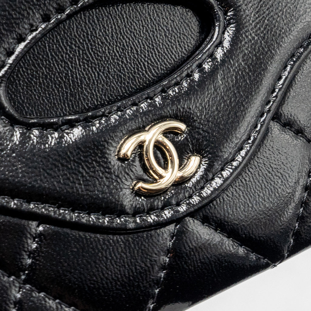 CHANEL 31 CARD HOLDER SHINY GOATSKIN BLACK LGHW (MICROCHIP)