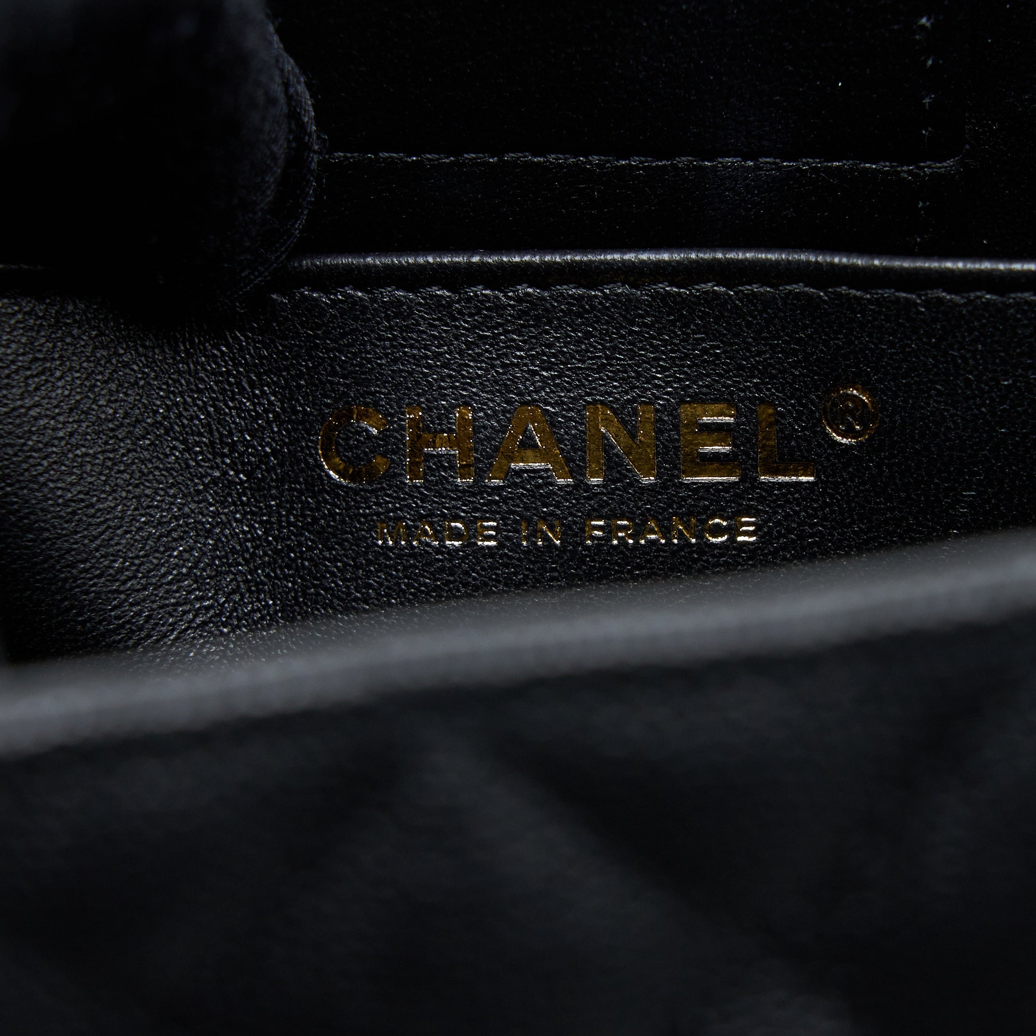 CHANEL 22S MINI BUCKET BAG CAVIAR BLACK LGHW (MICROCHIP)