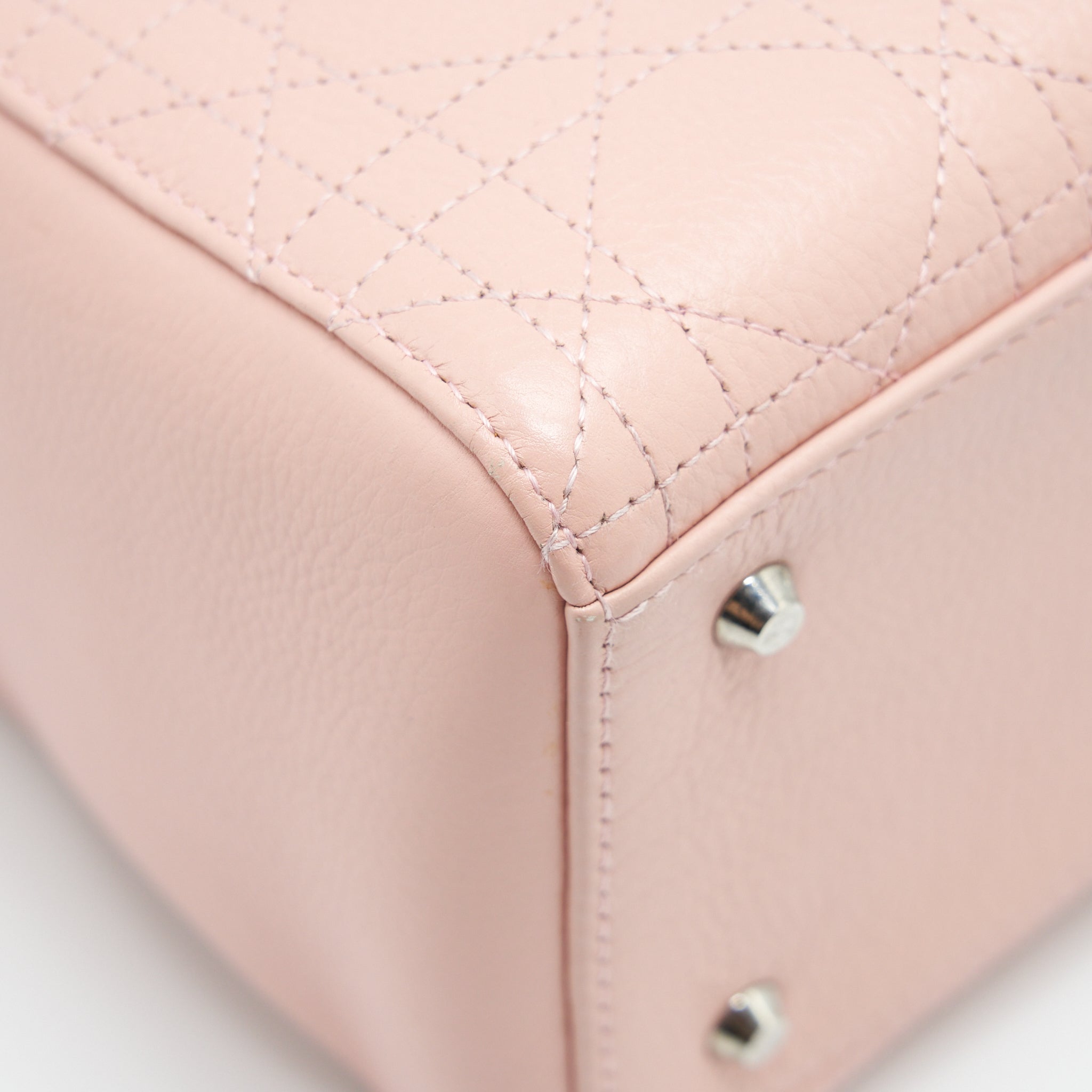 DIOR MEDIUM LADY DIOR CALFSKIN LIGHT PINK SHW