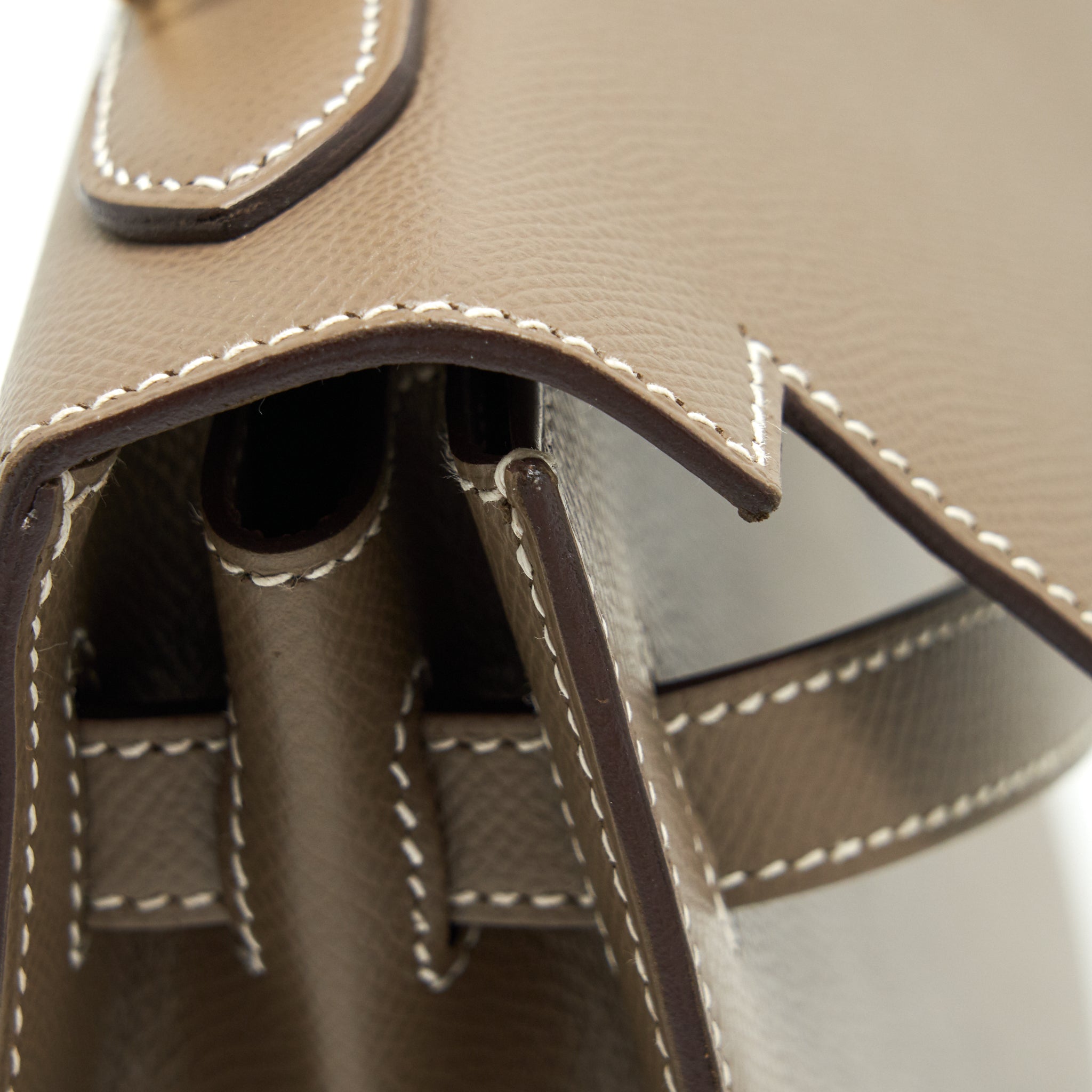HERMES KELLY 32 SELLIER EPSOM ETOUPE GHW