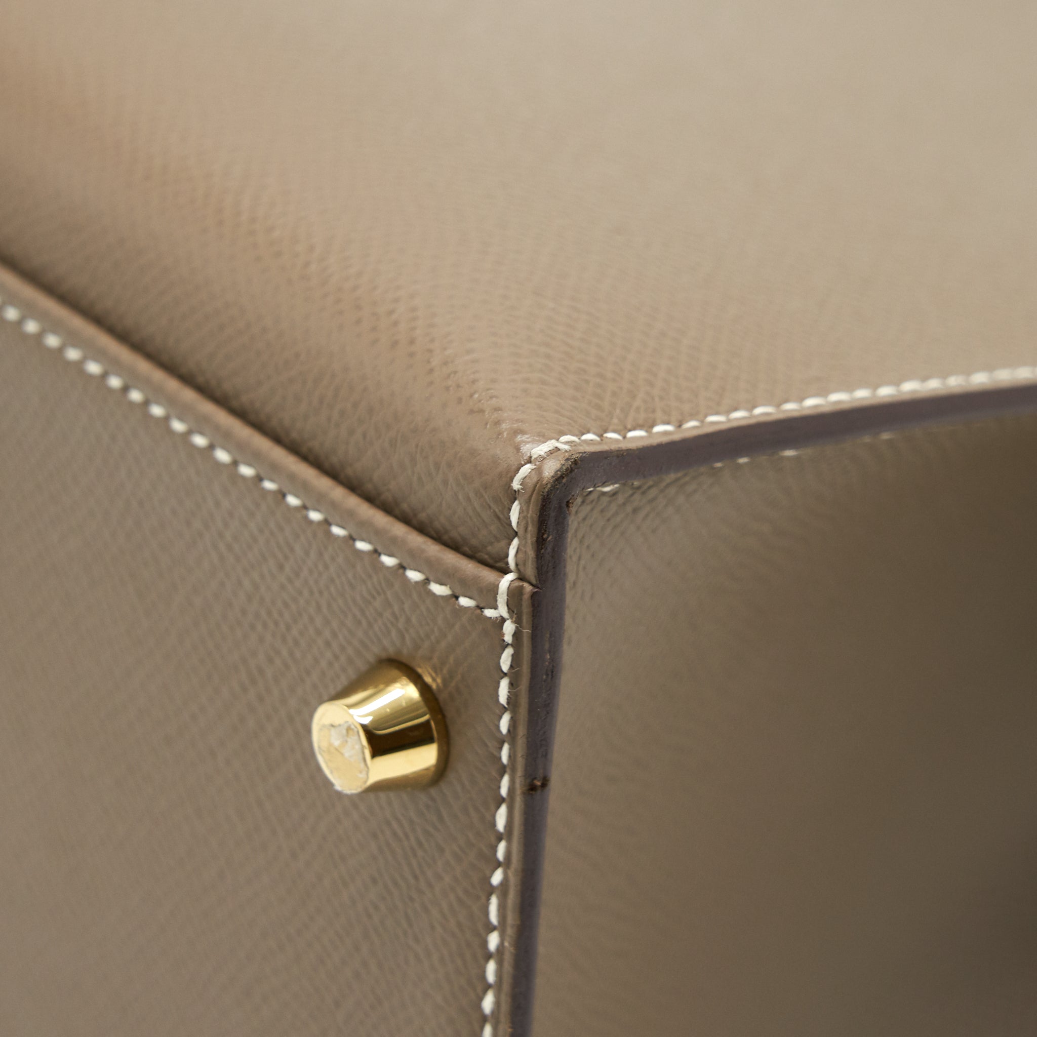 HERMES KELLY 32 SELLIER EPSOM ETOUPE GHW