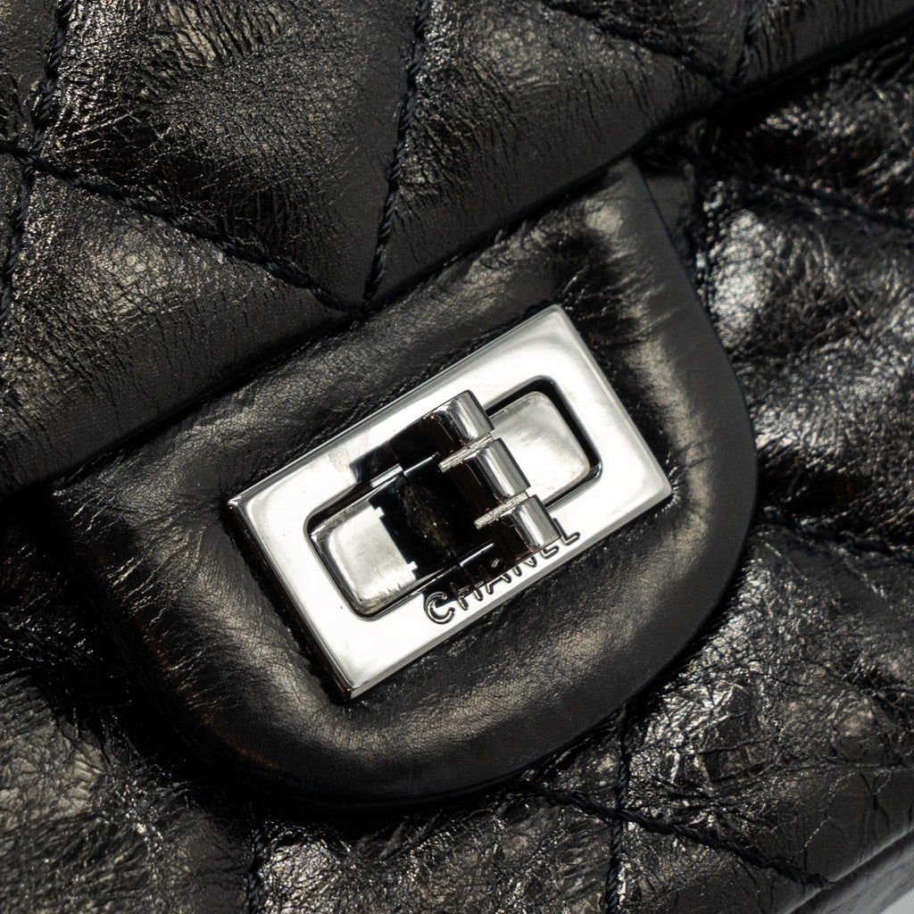 CHANEL 2.55 226 REISSUE DOUBLE FLAP BAG GRAINED CALFSKIN BLACK SHW