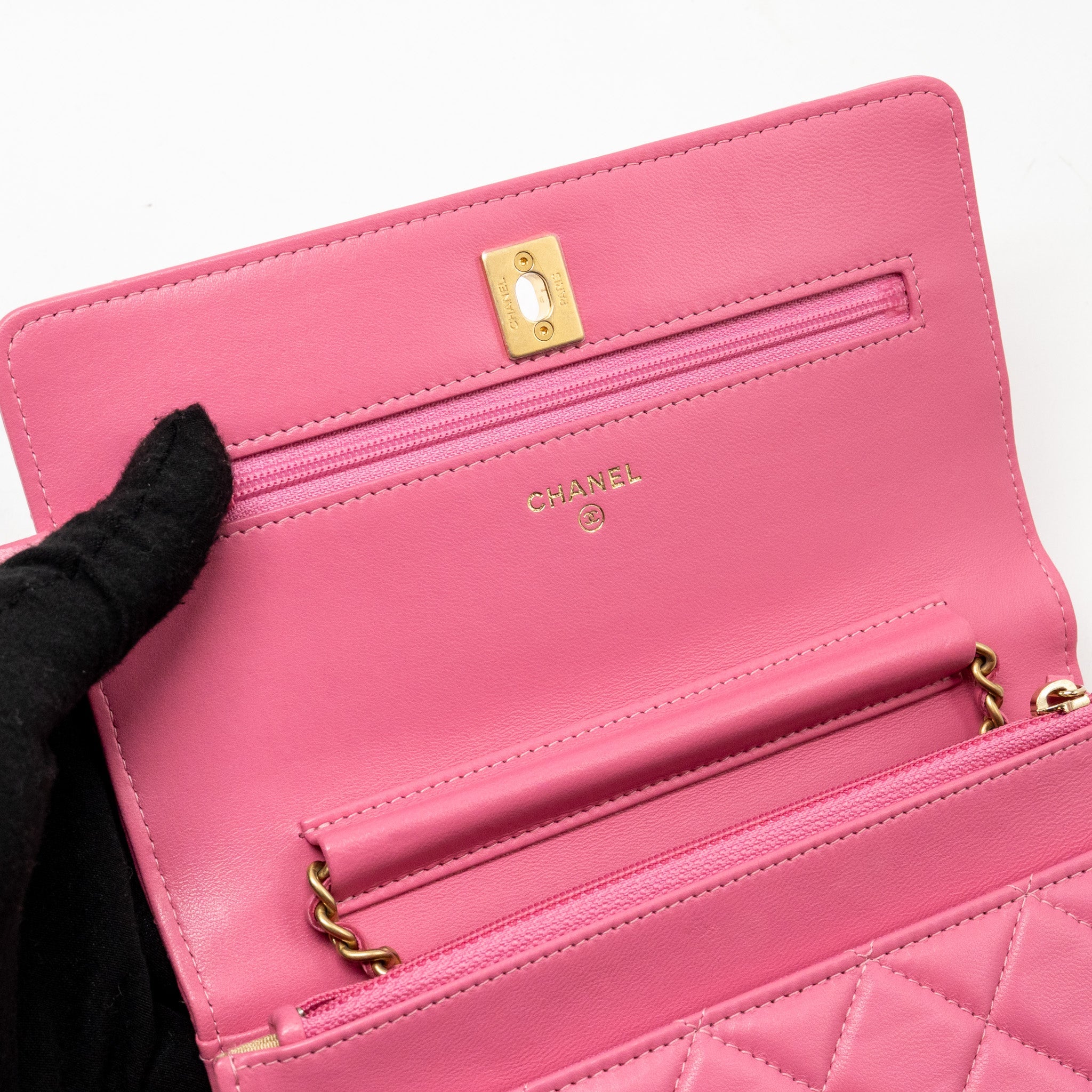 CHANEL PEARL CRUSH WALLET ON CHAIN LAMBSKIN PINK GHW