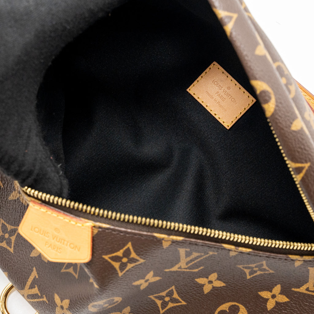 LOUIS VUITTON BUMBAG MONOGRAM CANVAS GHW
