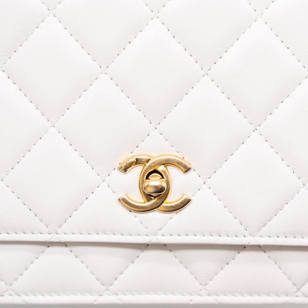 CHANEL PEARL CRUSH WALLET ON CHAIN LAMBSKIN WHITE BRUSHED GHW (MICROCHIP)