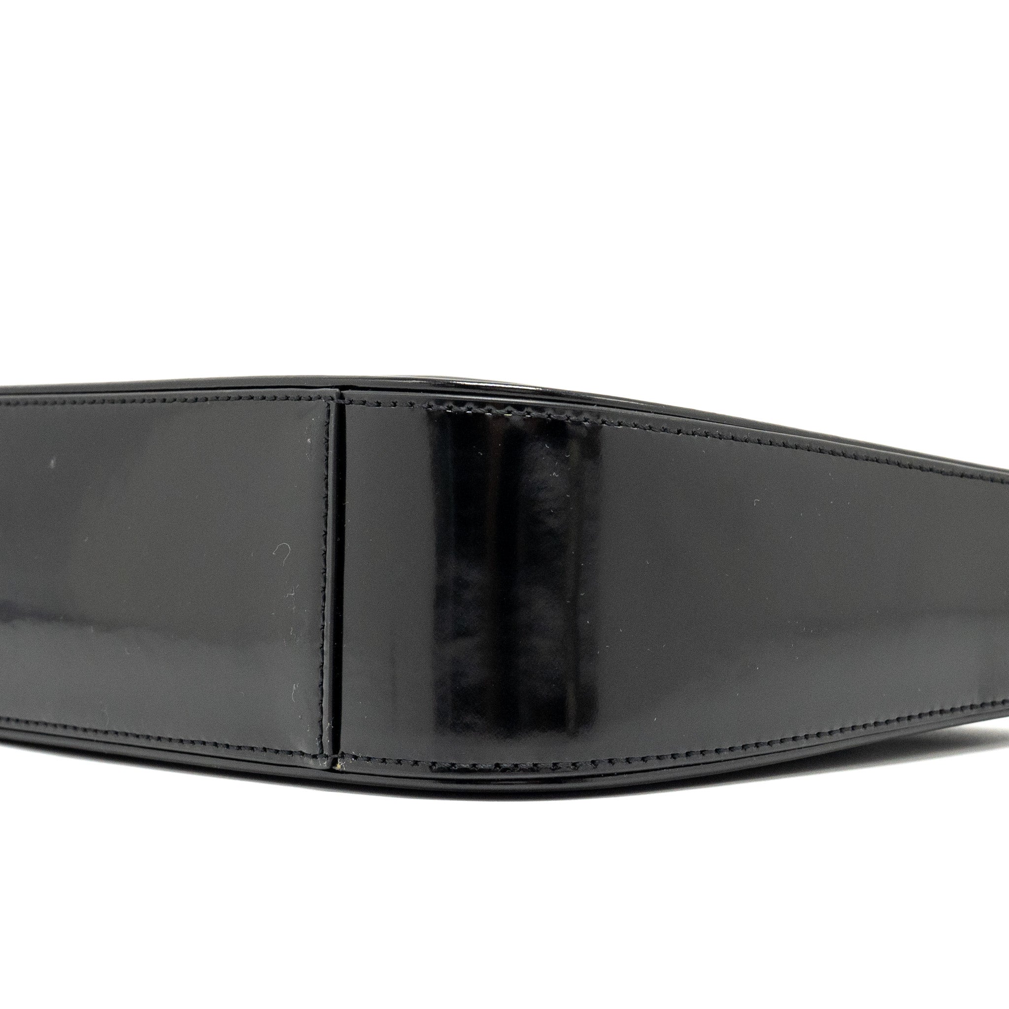 SAINT LAURENT LE 5 A 7 SHINY CALFSKIN BLACK SHW