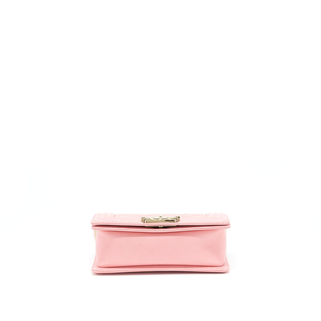 CHANEL SMALL BOY CAVIAR LIGHT PINK LGHW