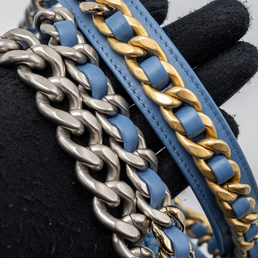 CHANEL SMALL 19 BAG BLUE DENIM MULTICOLOUR HARDWARE (MICROCHIP)