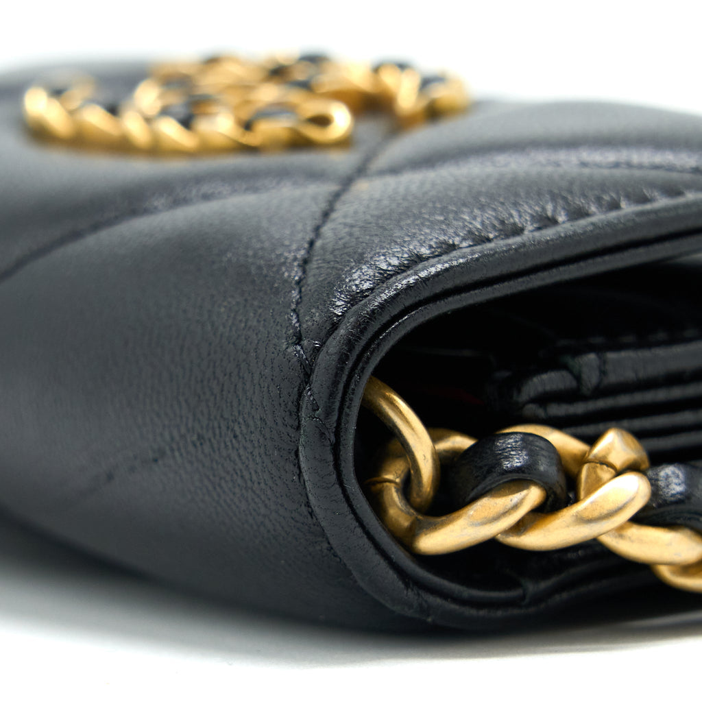 CHANEL 19 FLAP CARD HOLDER WITH CHAIN LAMBSKIN BLACK MULTICOLOUR HARDWARE