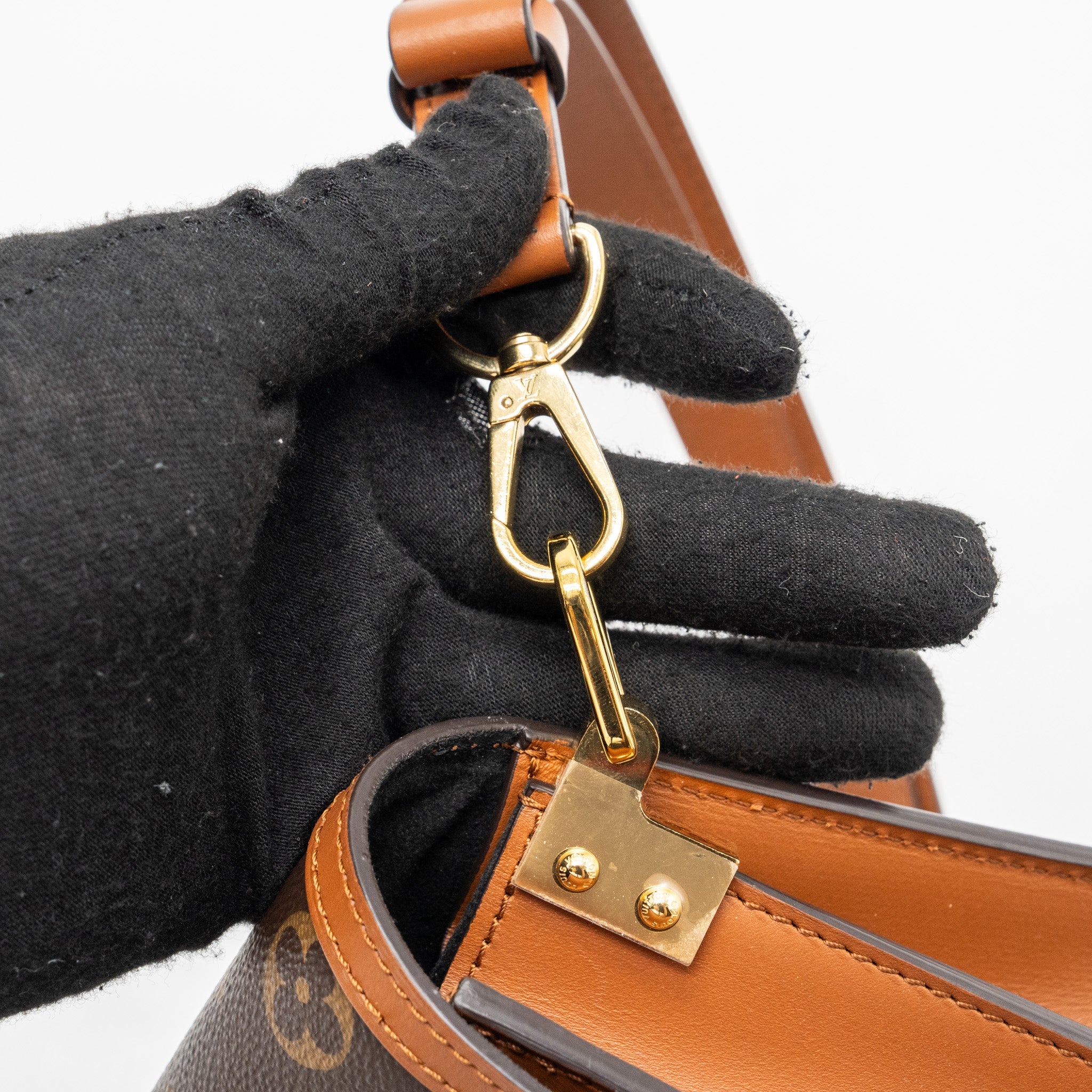 LOUIS VUITTON MINI DAUPHINE MONOGRAM CANVAS GHW