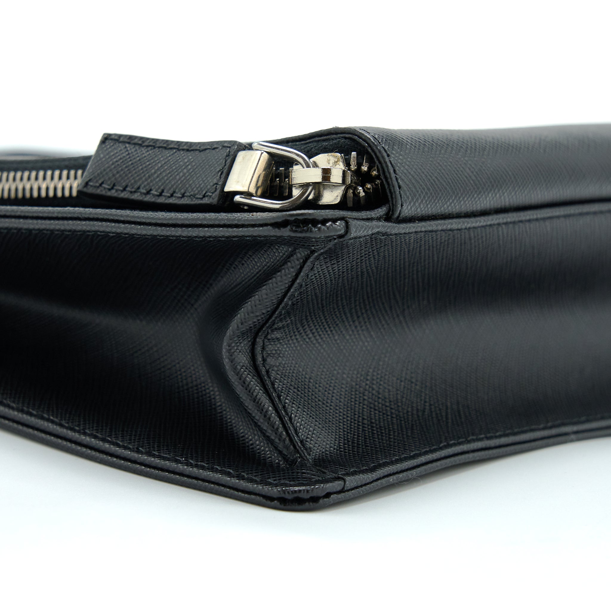 PRADA SAFFIANO BRIEFCASE BLACK SHW