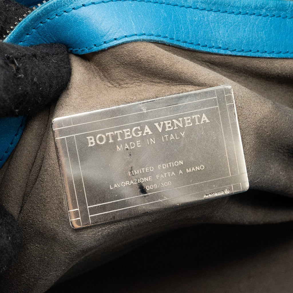 BOTTEGA VENETA LARGE TOTE BAG NAPPA BLUE RUTHENIUM HARDWARE